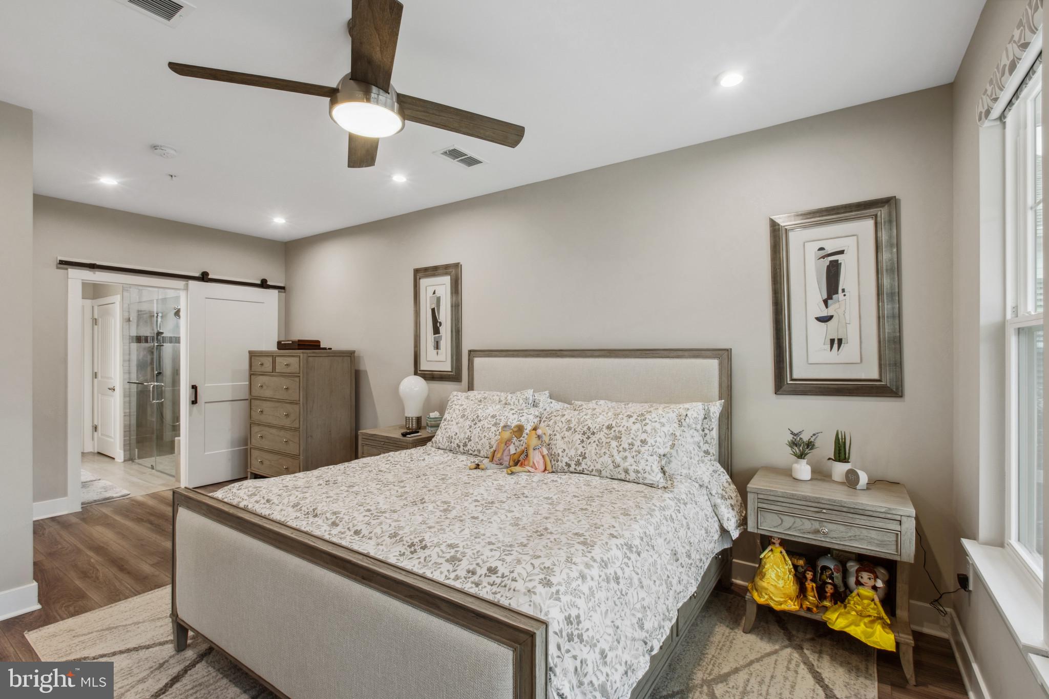 FOUR SEASONS AT KENT ISLAND - Residential