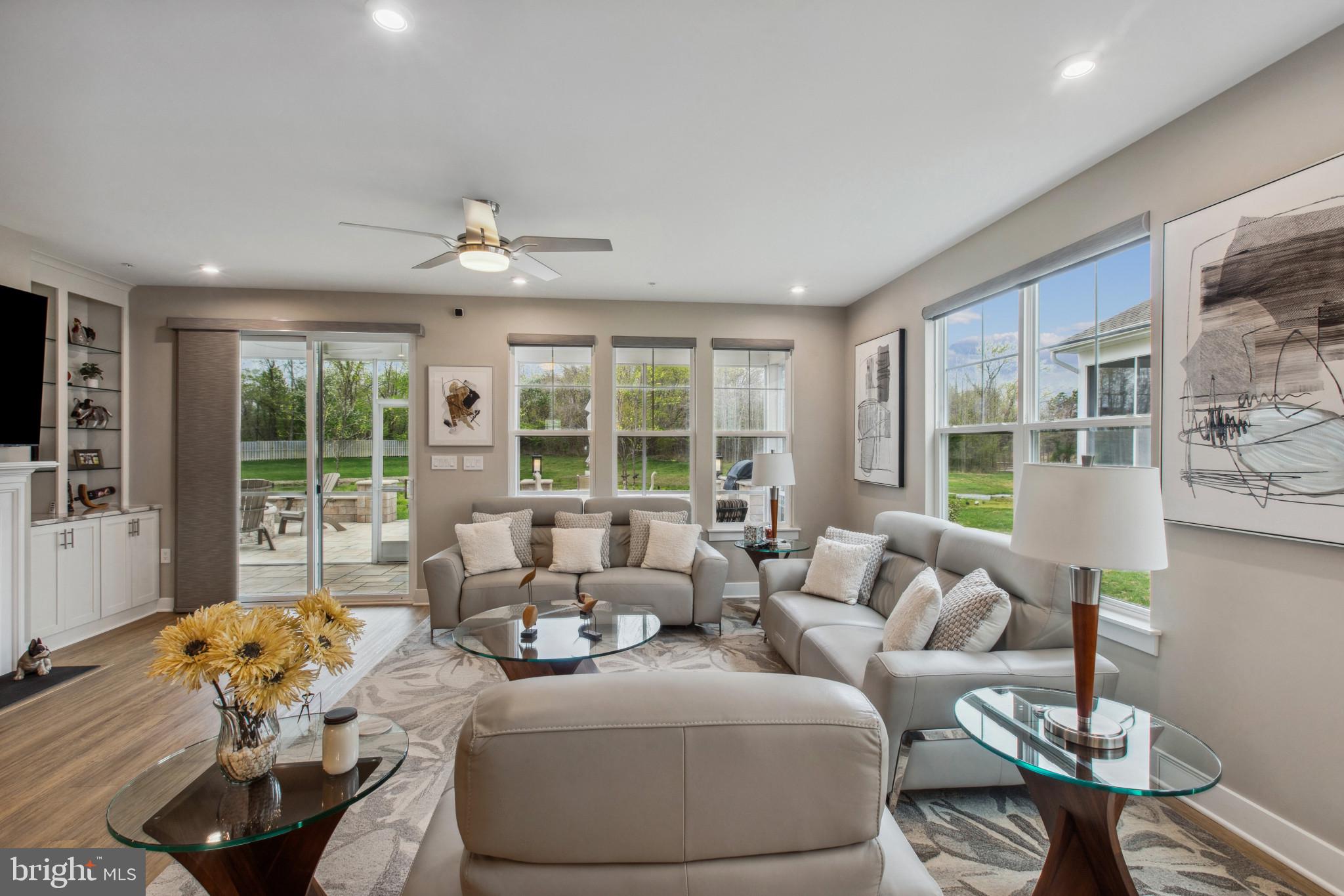 FOUR SEASONS AT KENT ISLAND - Residential