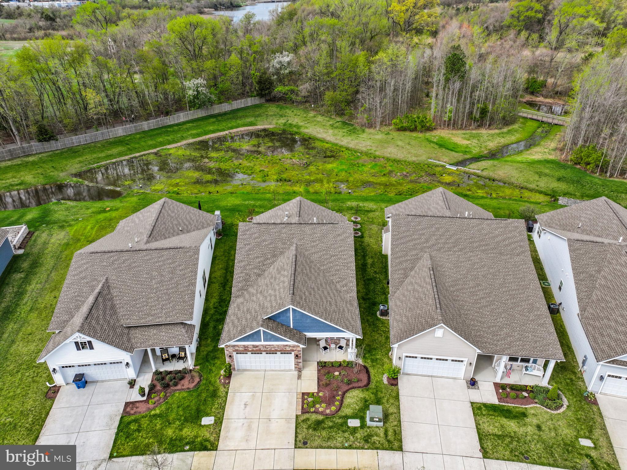 FOUR SEASONS AT KENT ISLAND - Residential