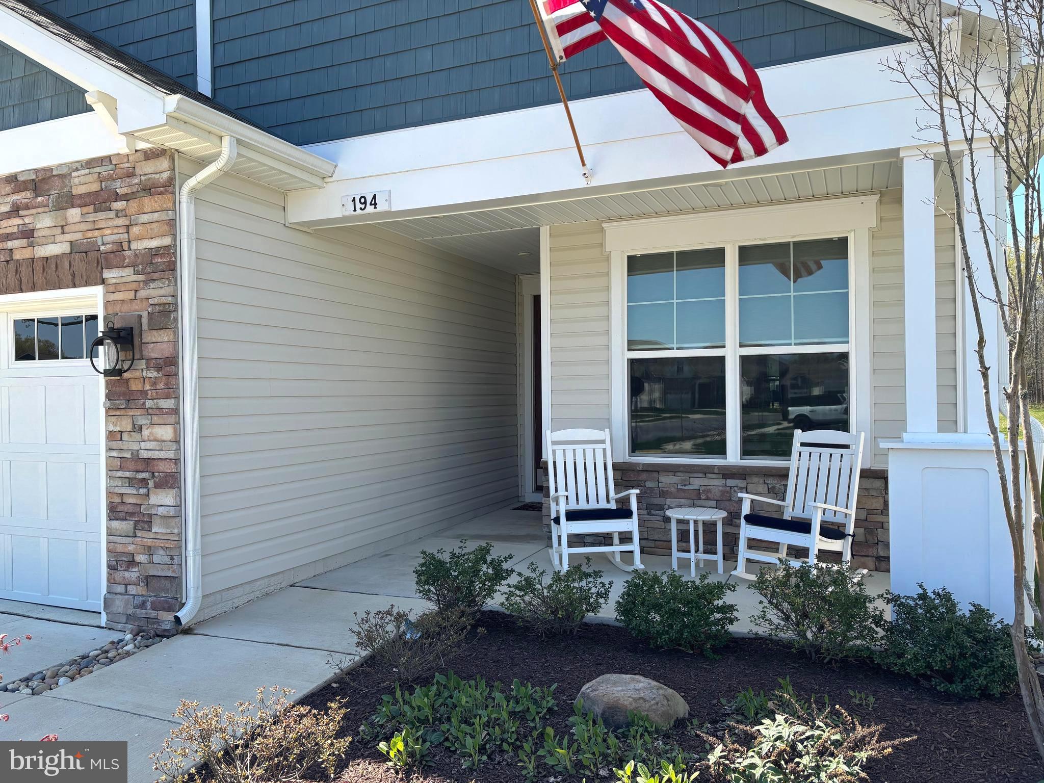 194 SAILCLOTH WAY