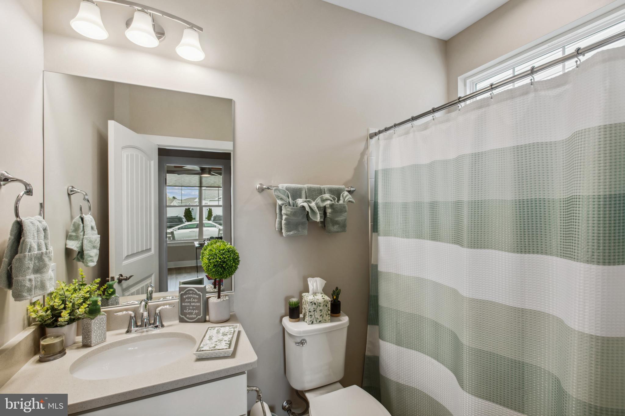 FOUR SEASONS AT KENT ISLAND - Residential