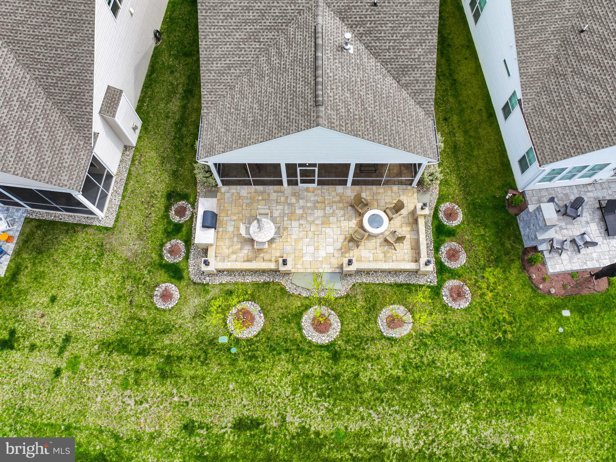 FOUR SEASONS AT KENT ISLAND - Residential