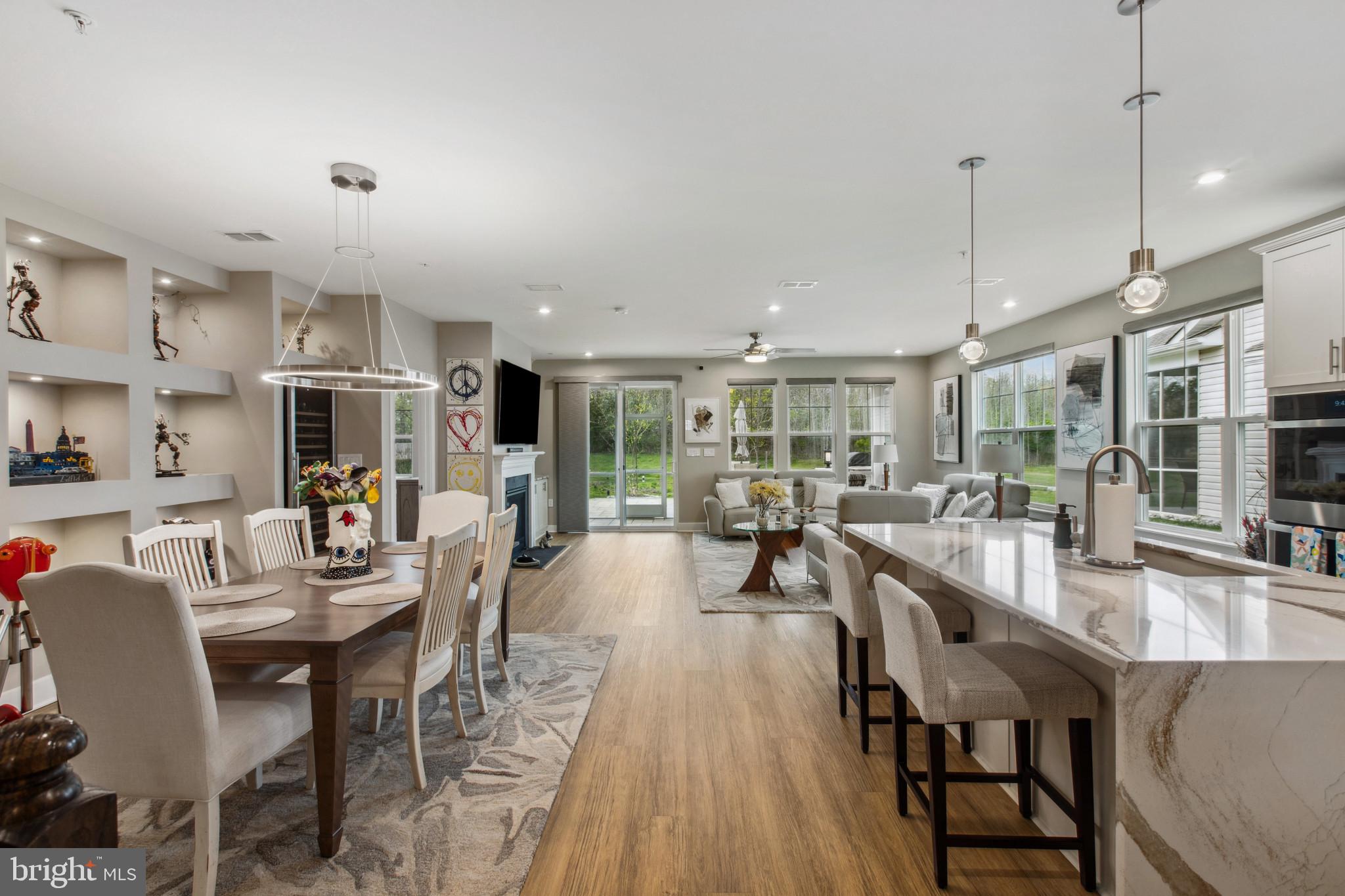 FOUR SEASONS AT KENT ISLAND - Residential