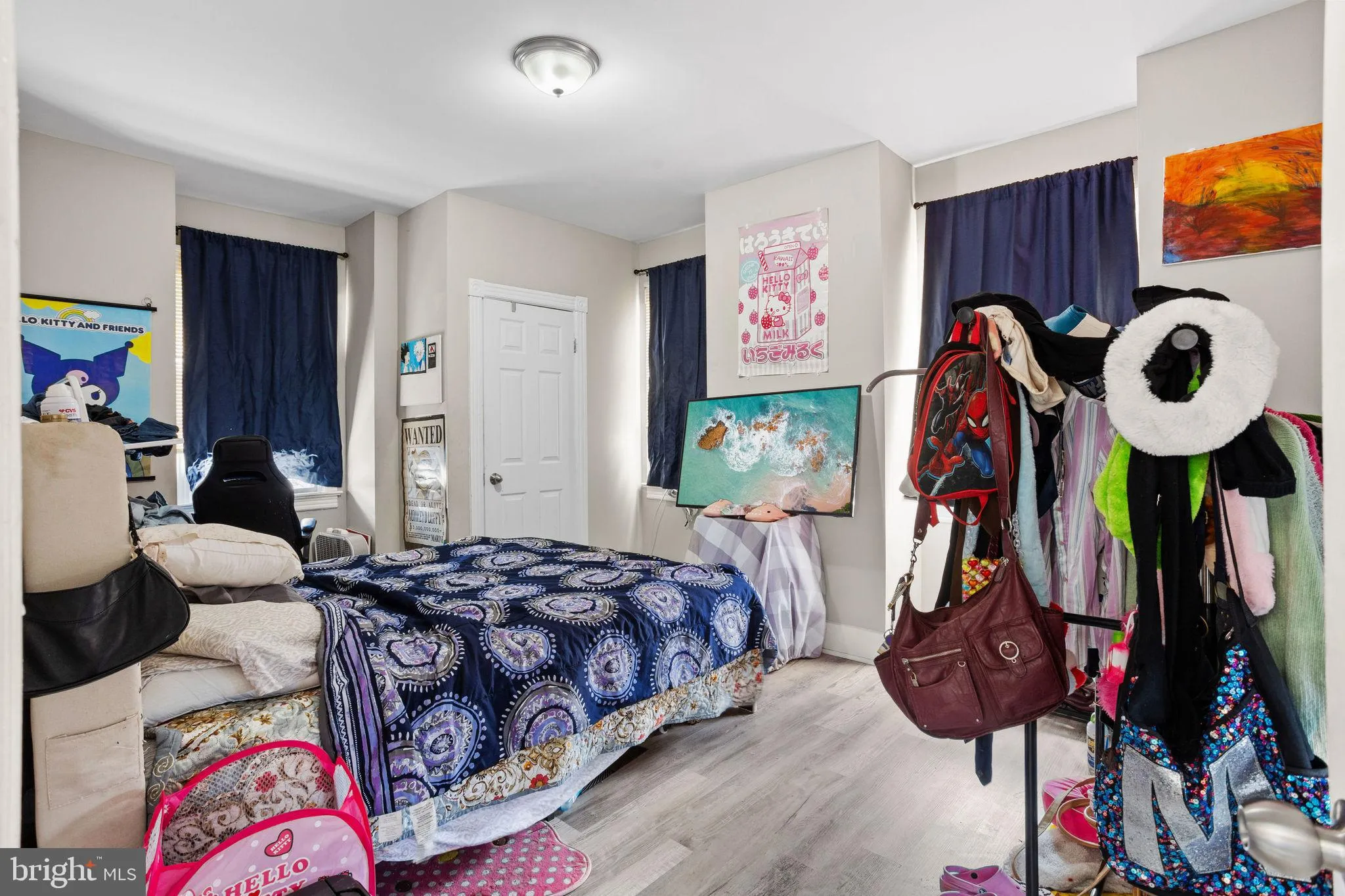 Ewing, New Jersey 08618, United States, 4 Bedrooms Bedrooms, ,Residential,Contingent,118143