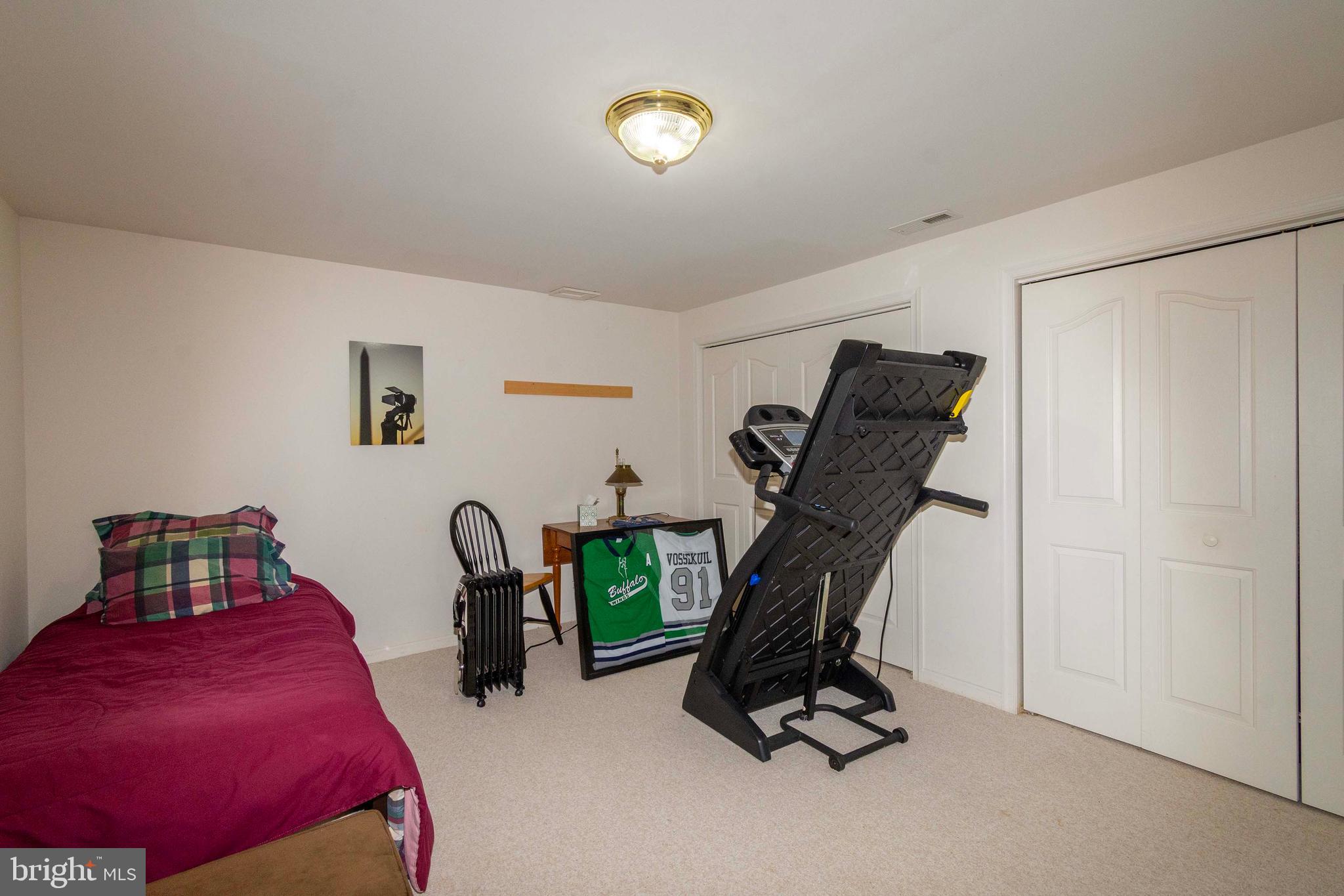 WYNDEMERE - Residential