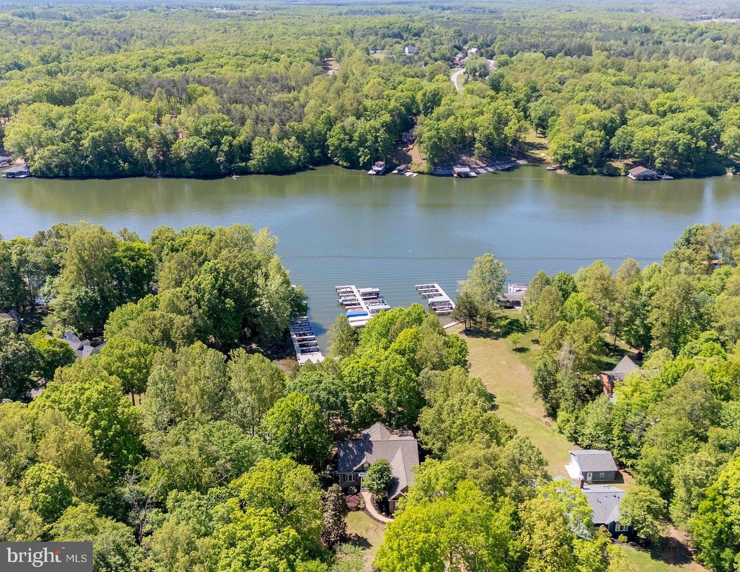 WYNDEMERE - Residential