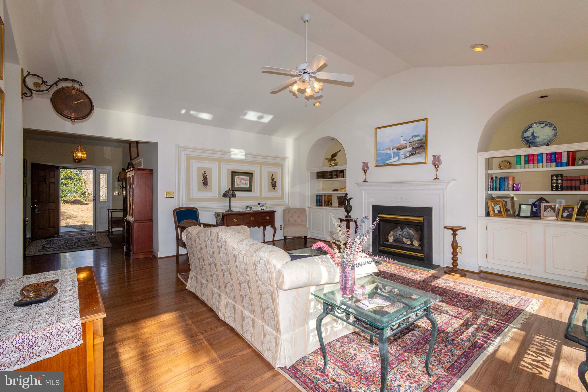 WYNDEMERE - Residential