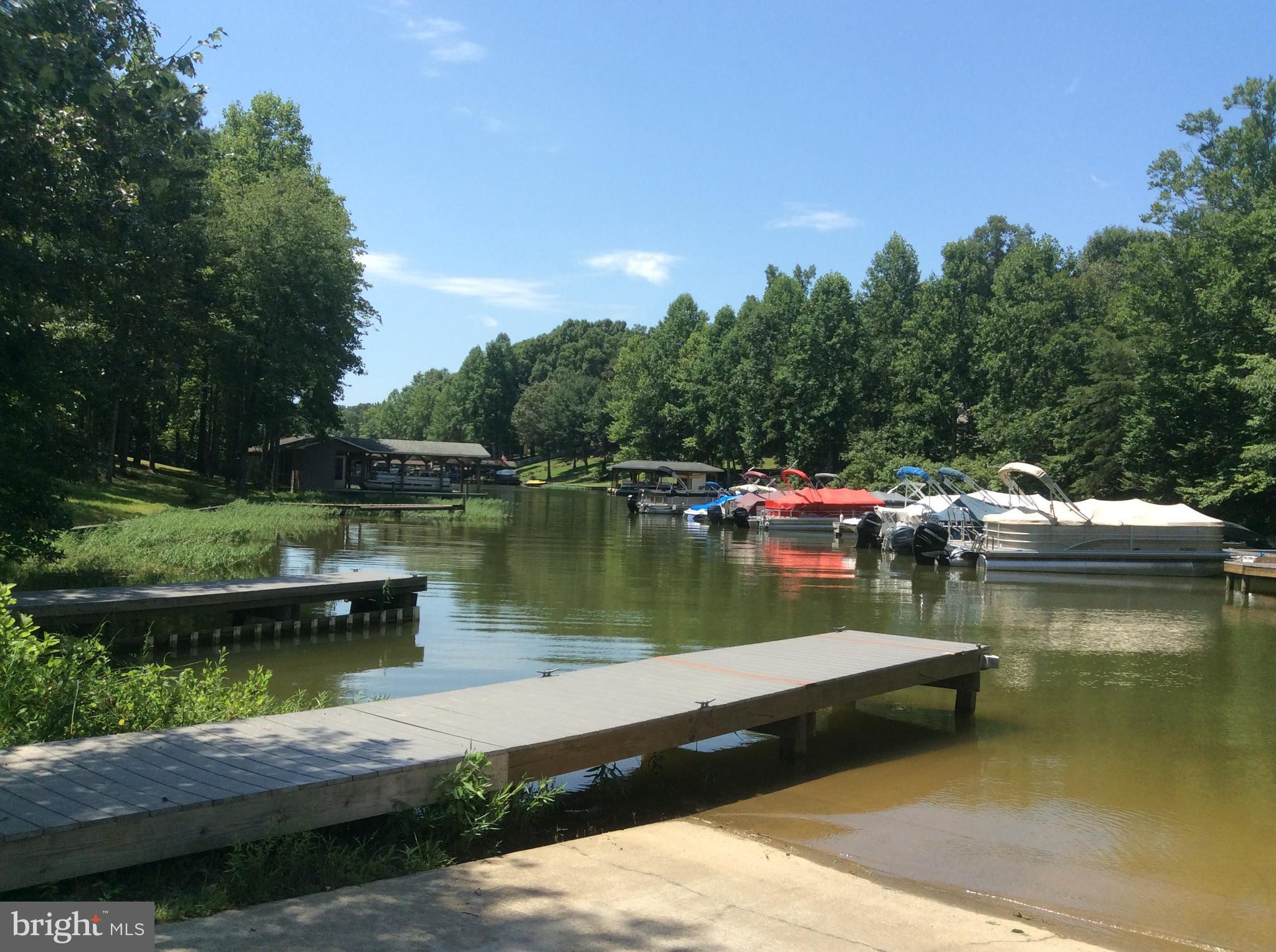 WYNDEMERE - Residential