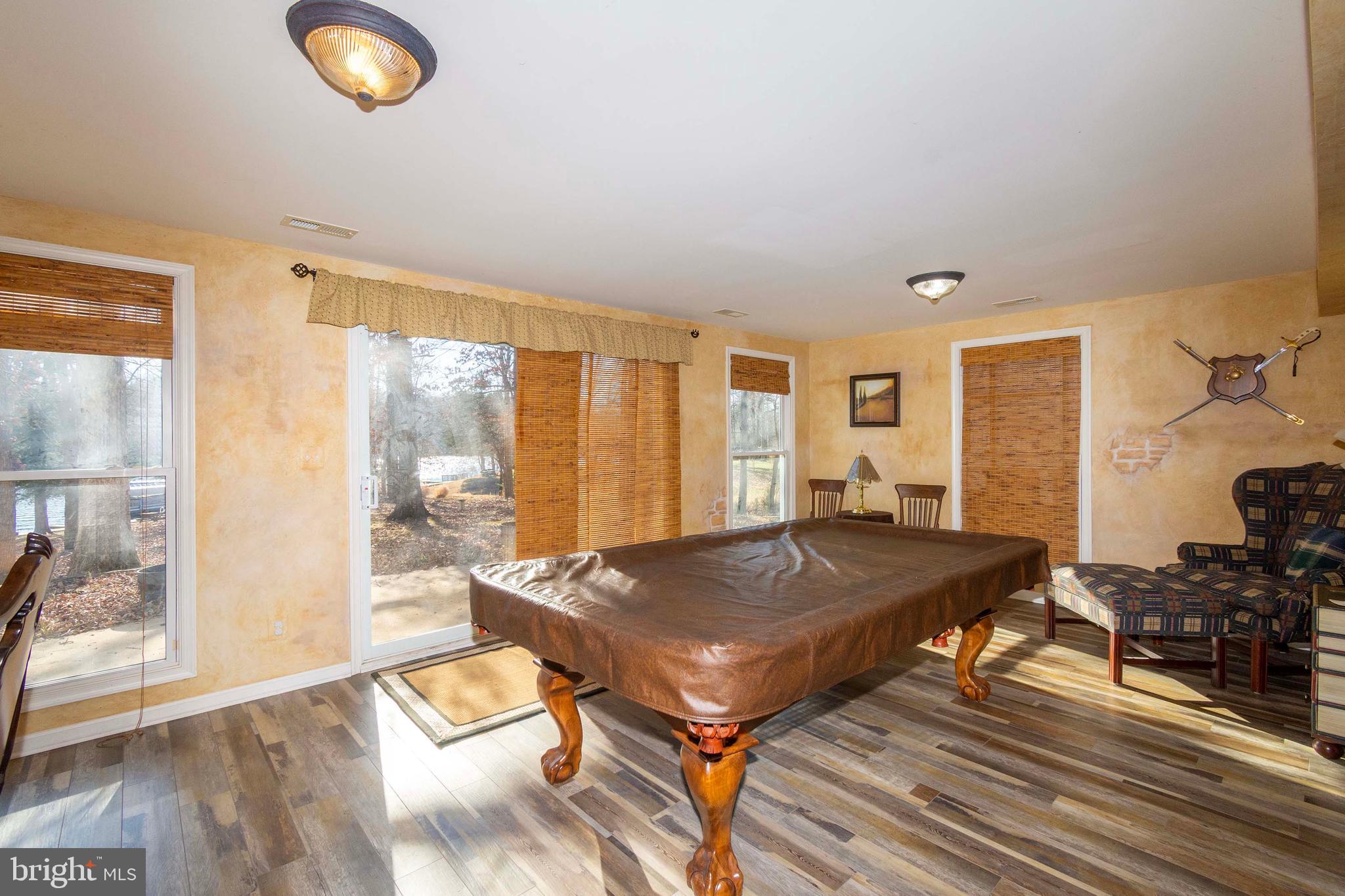 WYNDEMERE - Residential