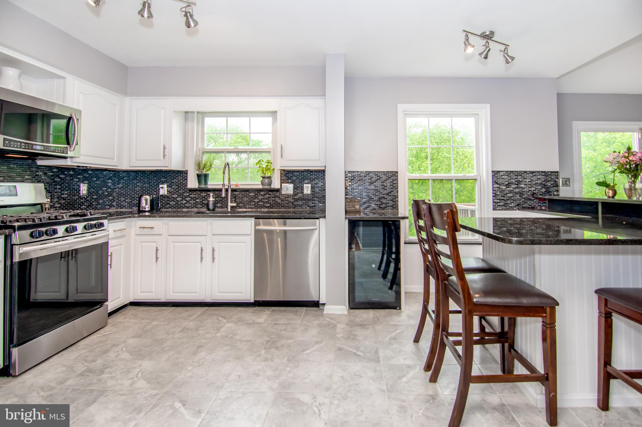 POOLE MEADOWS - Residential