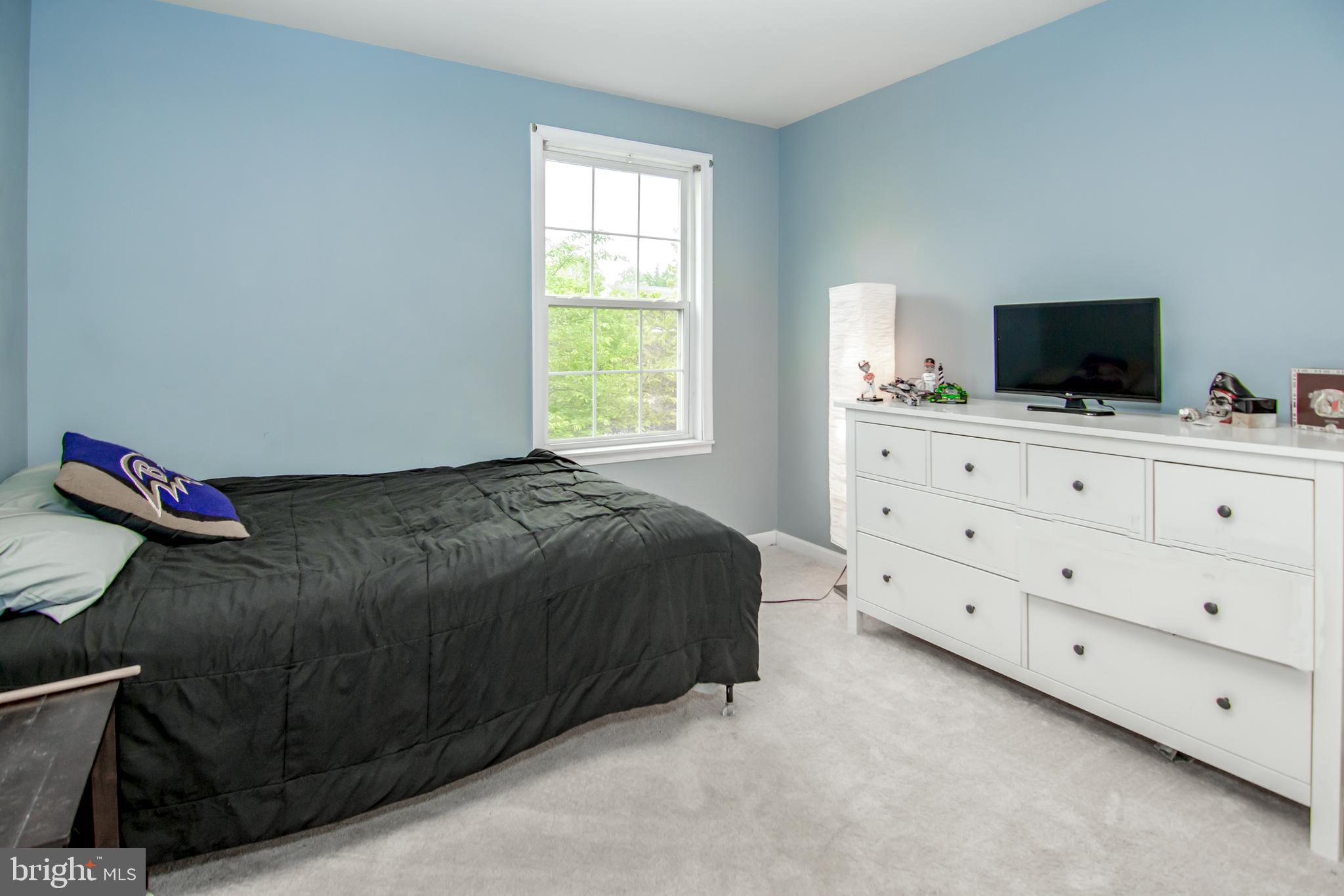 POOLE MEADOWS - Residential