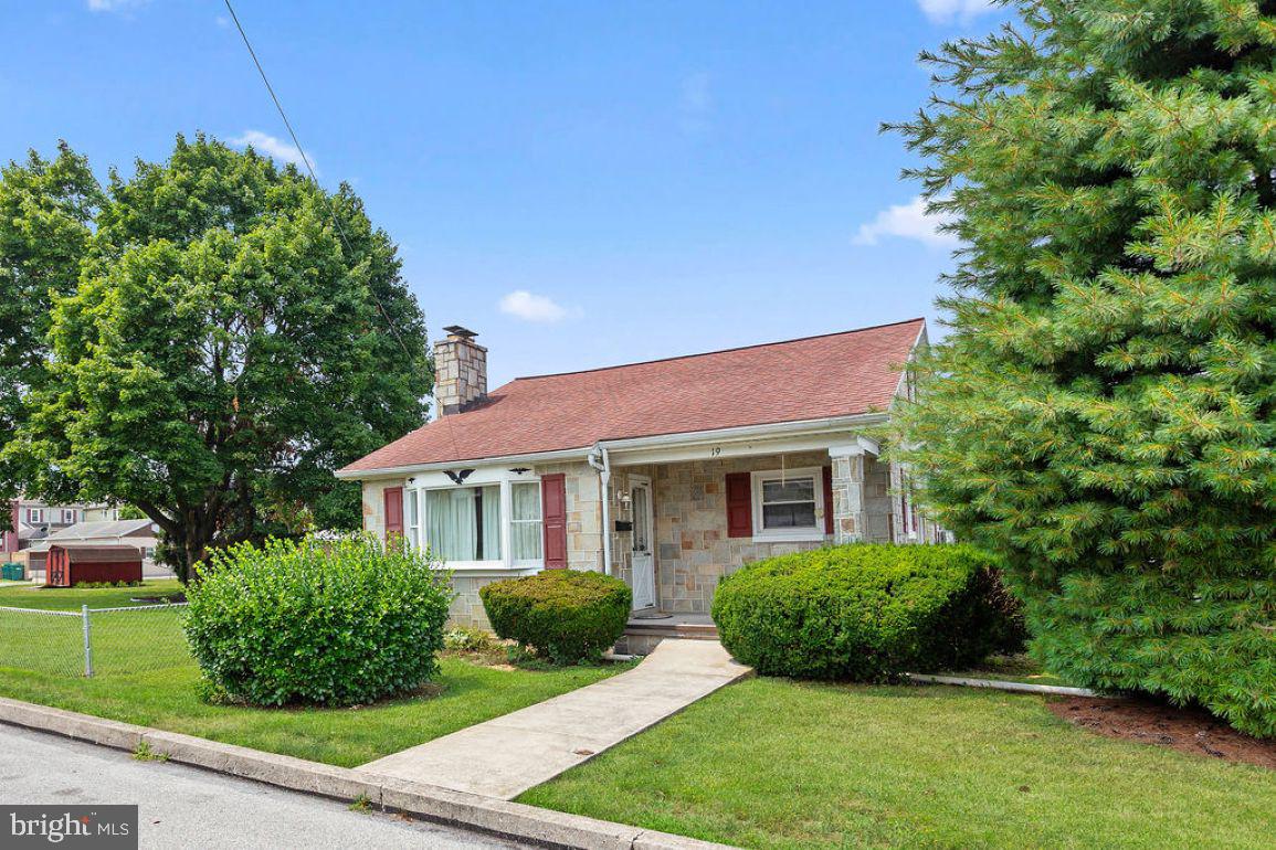 19 N JEFFERSON STREET
