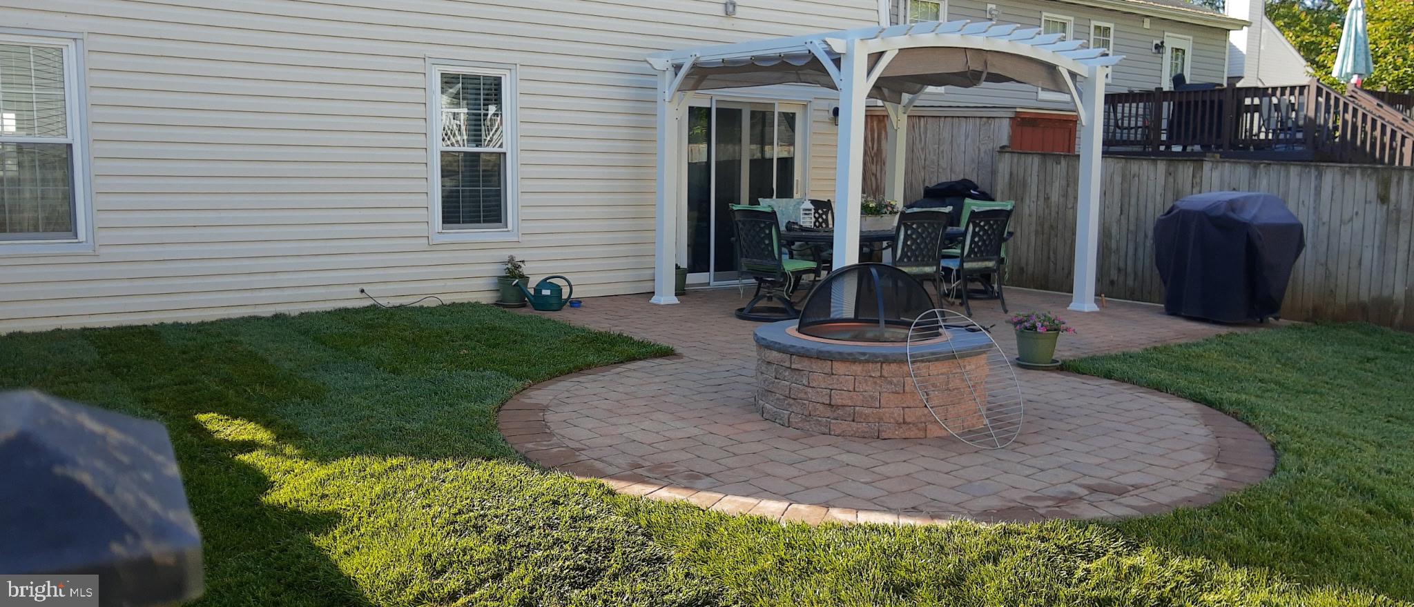 CROFTON VILLAGE - Residential