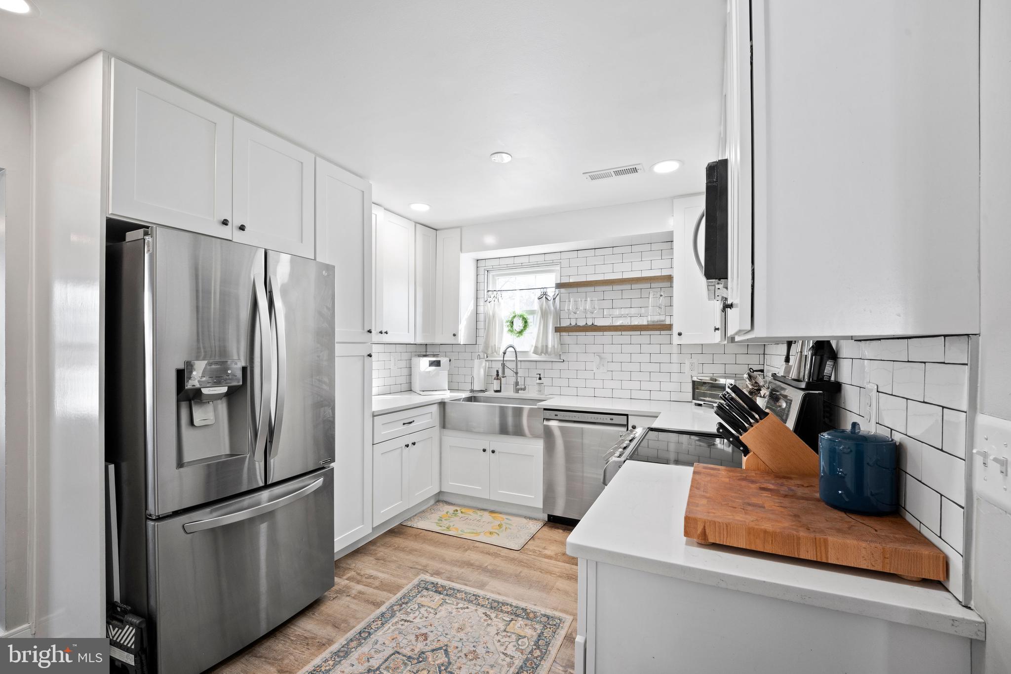 CROFTON VILLAGE - Residential