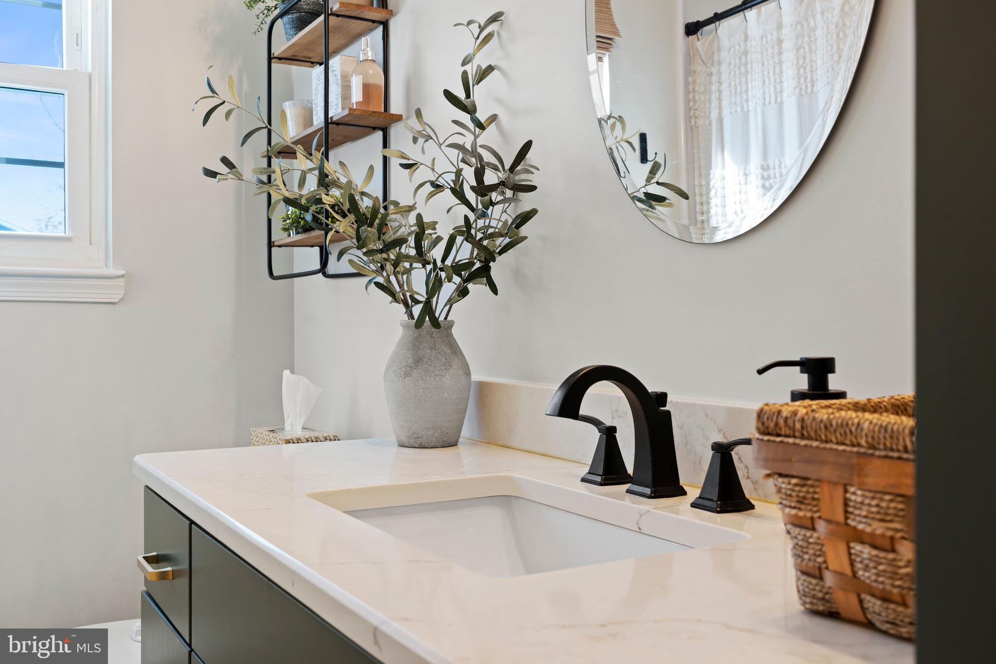 CROFTON VILLAGE - Residential