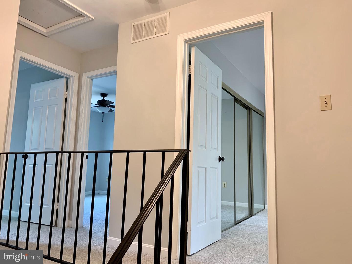 JEFFERSON PARK TOWNHOUSE - Residential Lease