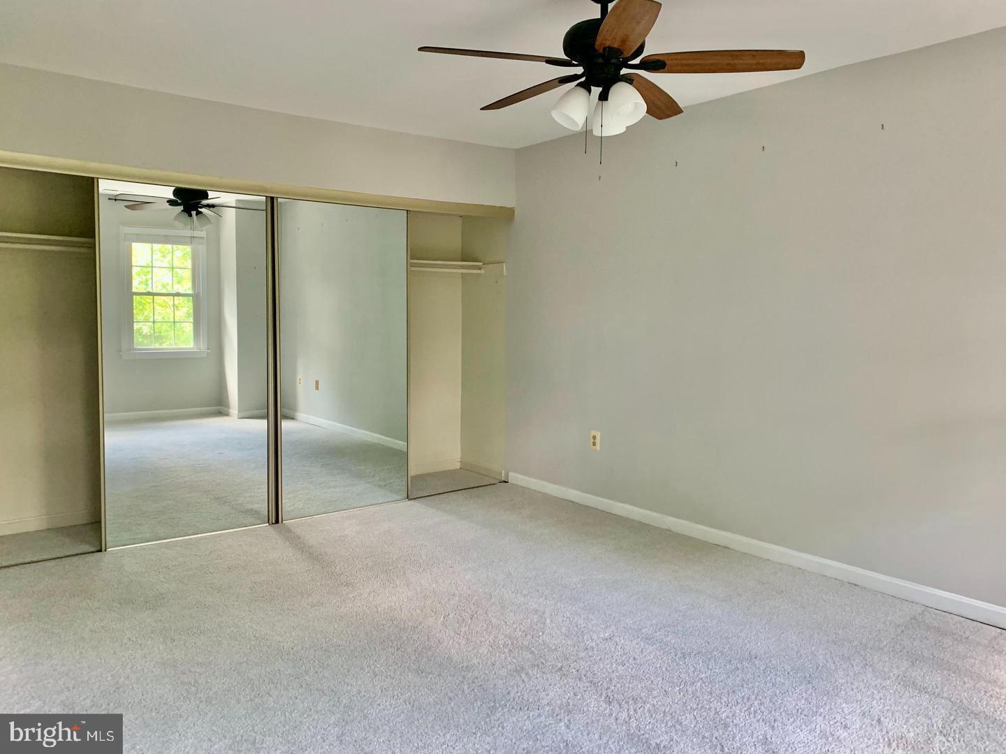 JEFFERSON PARK TOWNHOUSE - Residential Lease