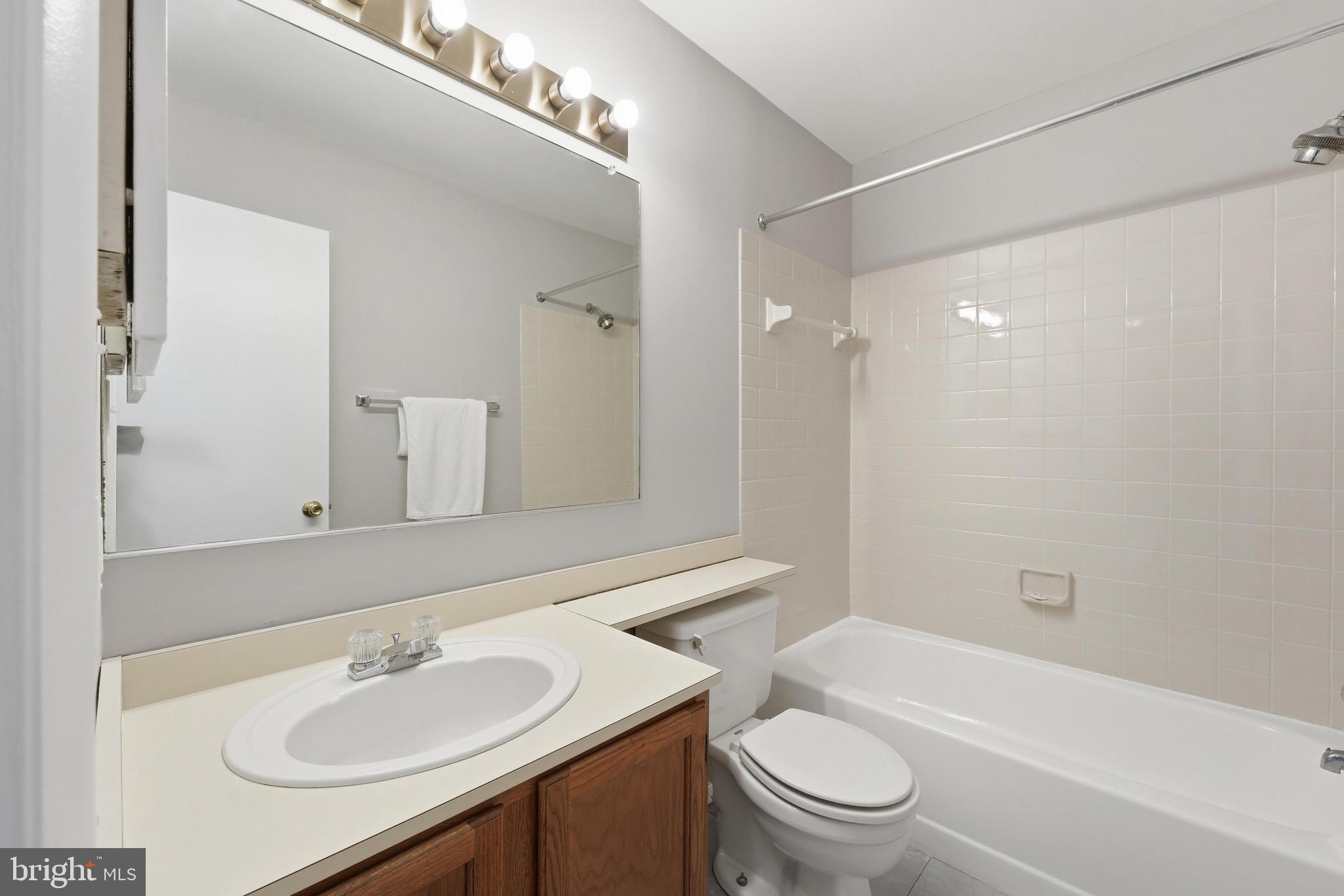 SEWELLS ORCHARD - Residential