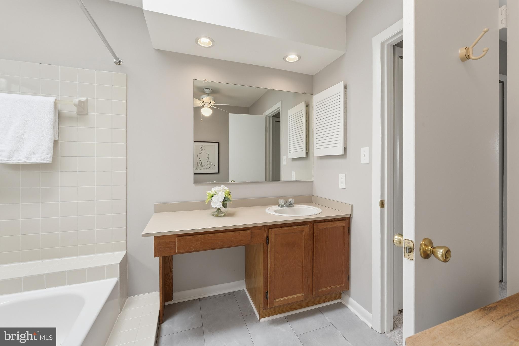 SEWELLS ORCHARD - Residential