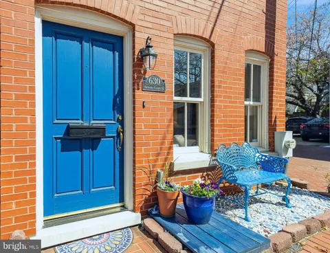630 Browns Court SE, Washington, DC 20003 - MLS#: DCDC2188172
