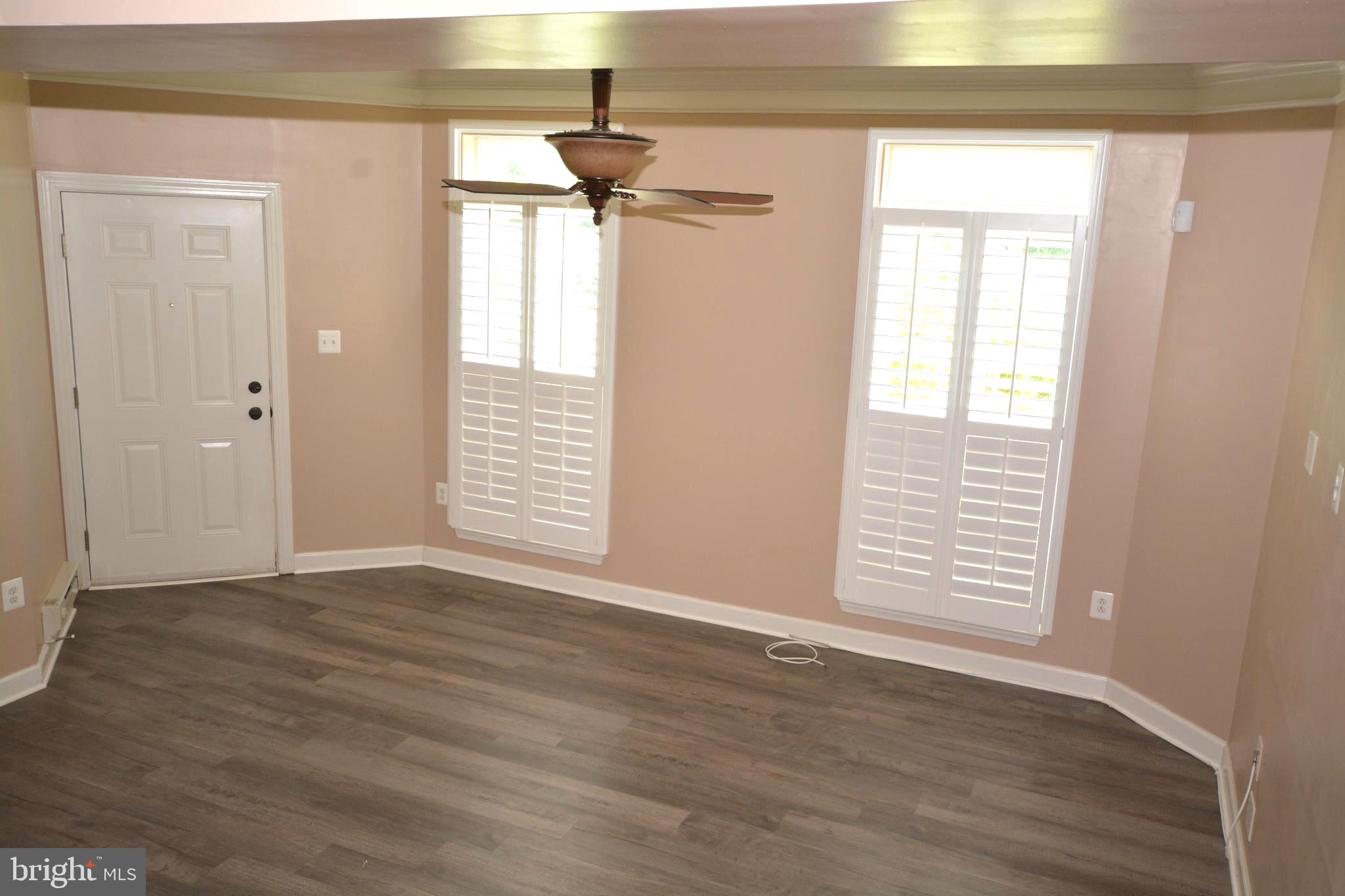 VILLAGES OF URBANA - Residential Lease