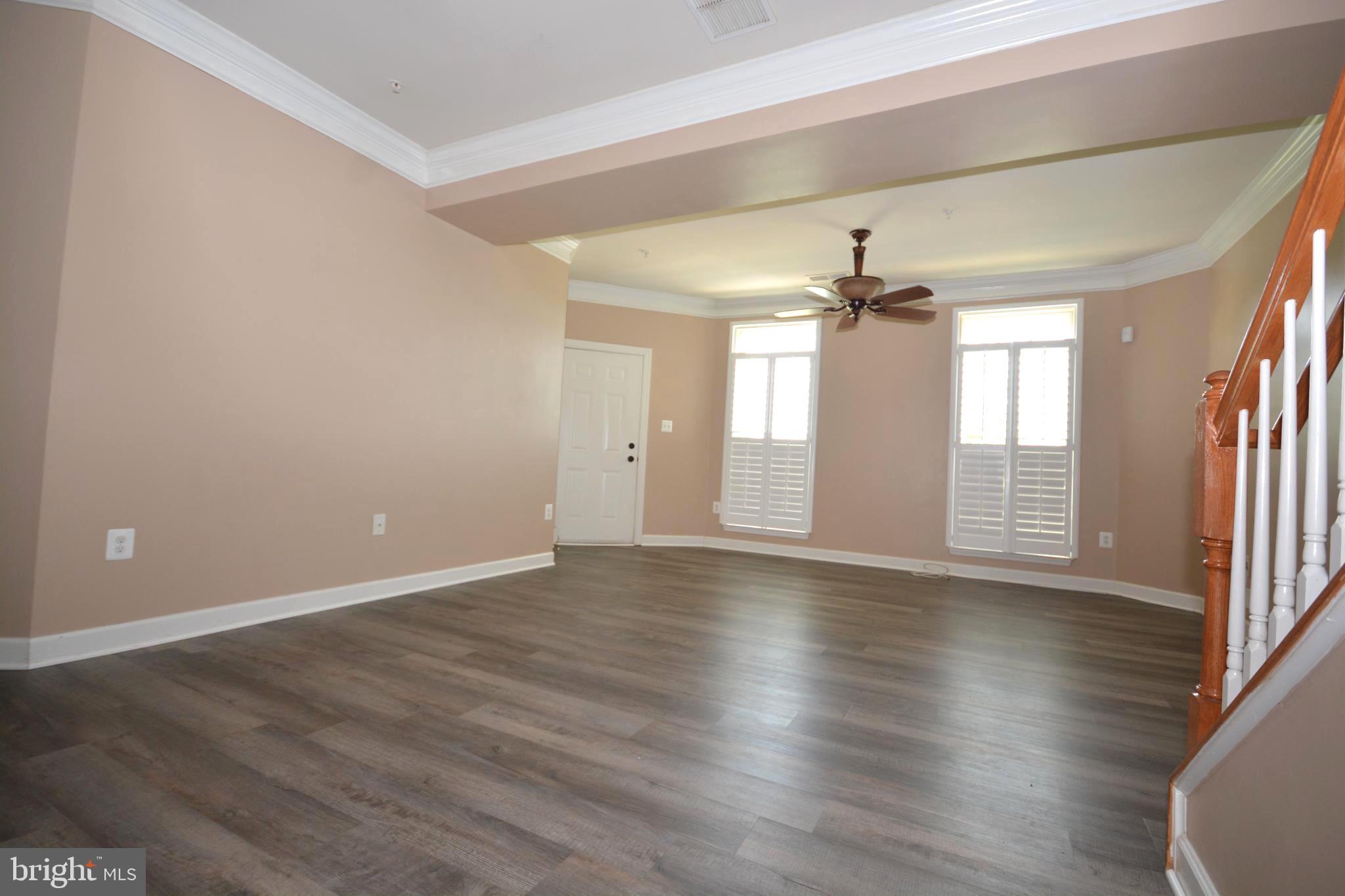 VILLAGES OF URBANA - Residential Lease