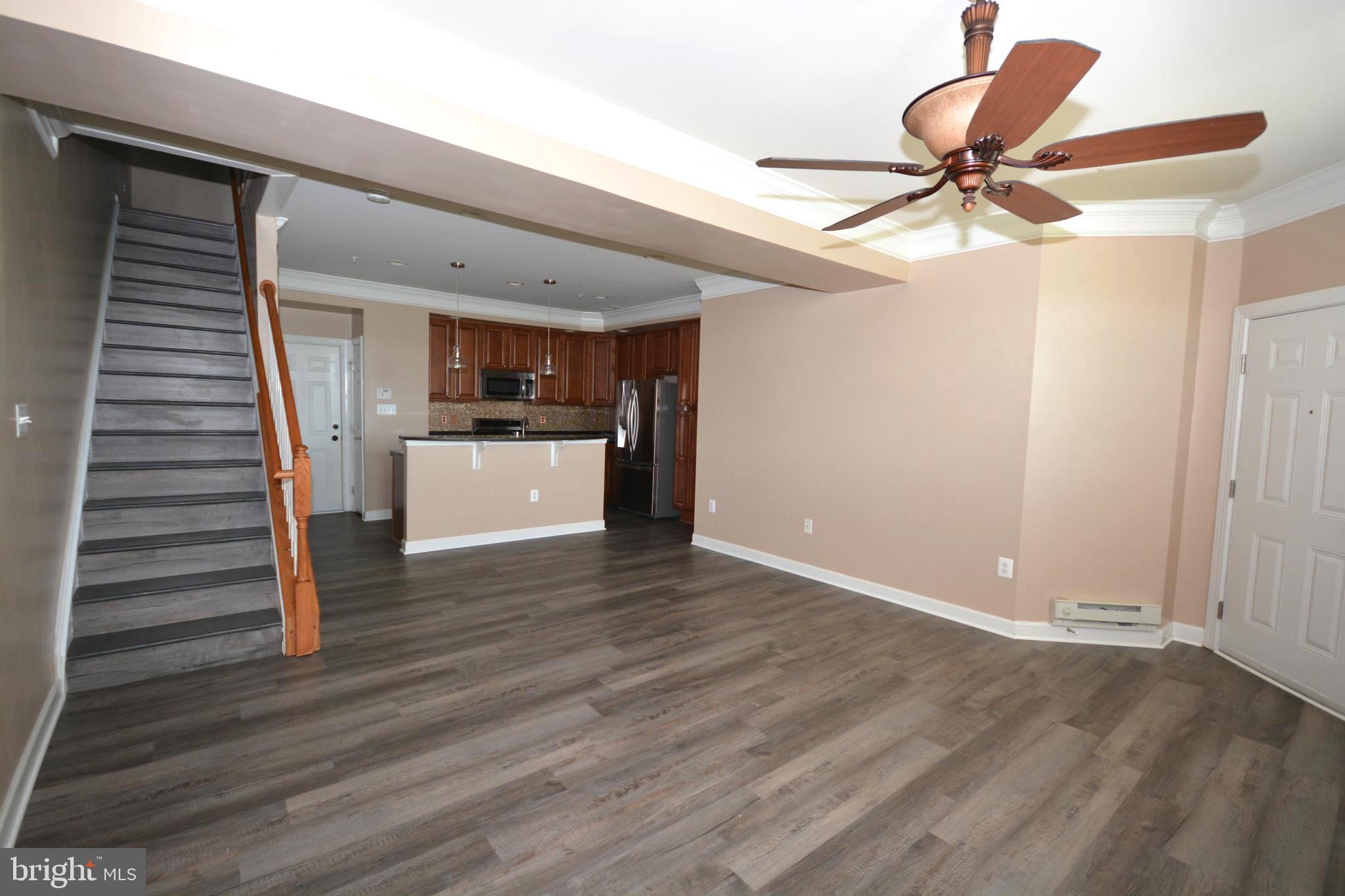 VILLAGES OF URBANA - Residential Lease