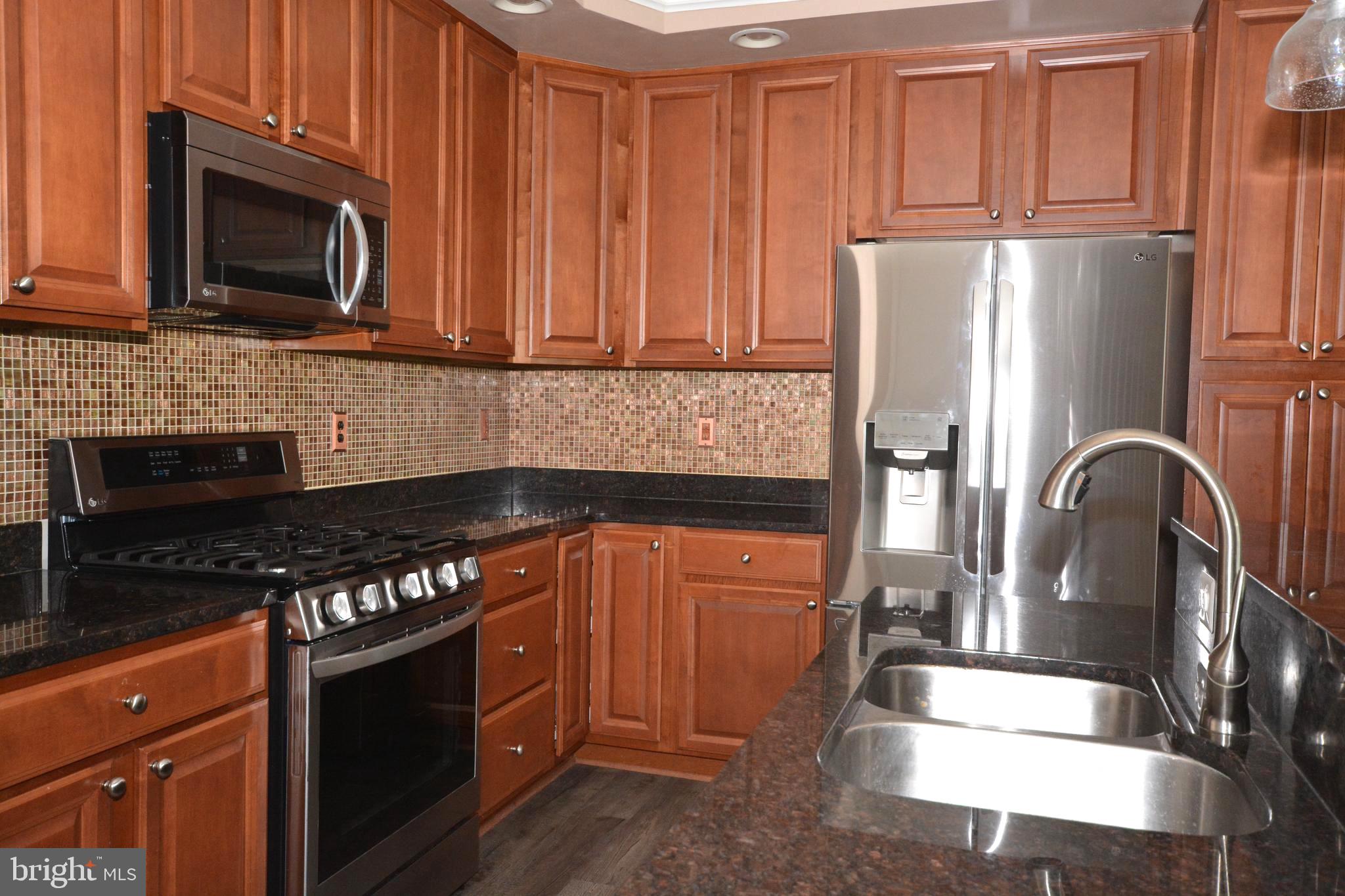 VILLAGES OF URBANA - Residential Lease