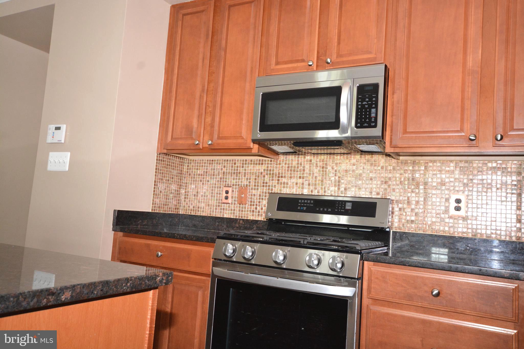 VILLAGES OF URBANA - Residential Lease