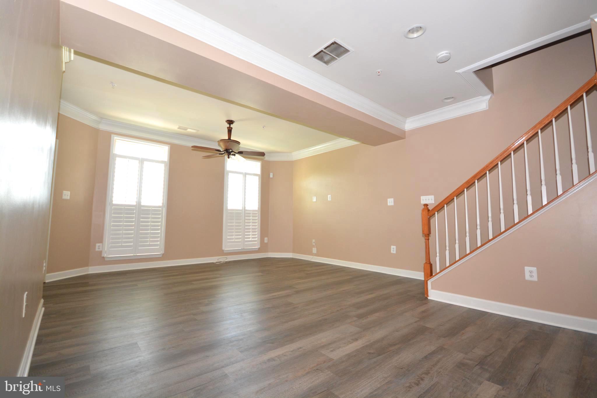 VILLAGES OF URBANA - Residential Lease