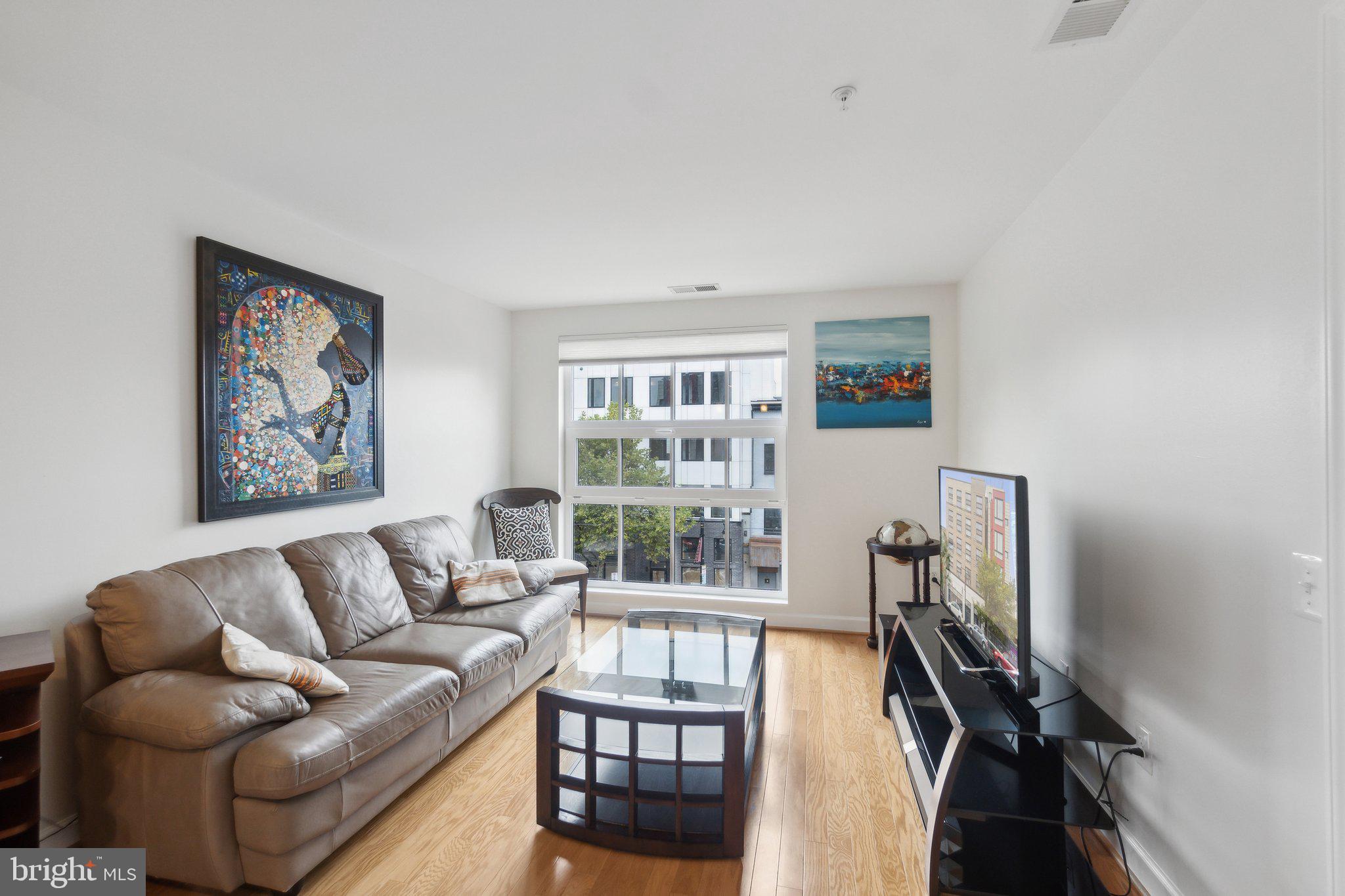 1115 H STREET NE 302