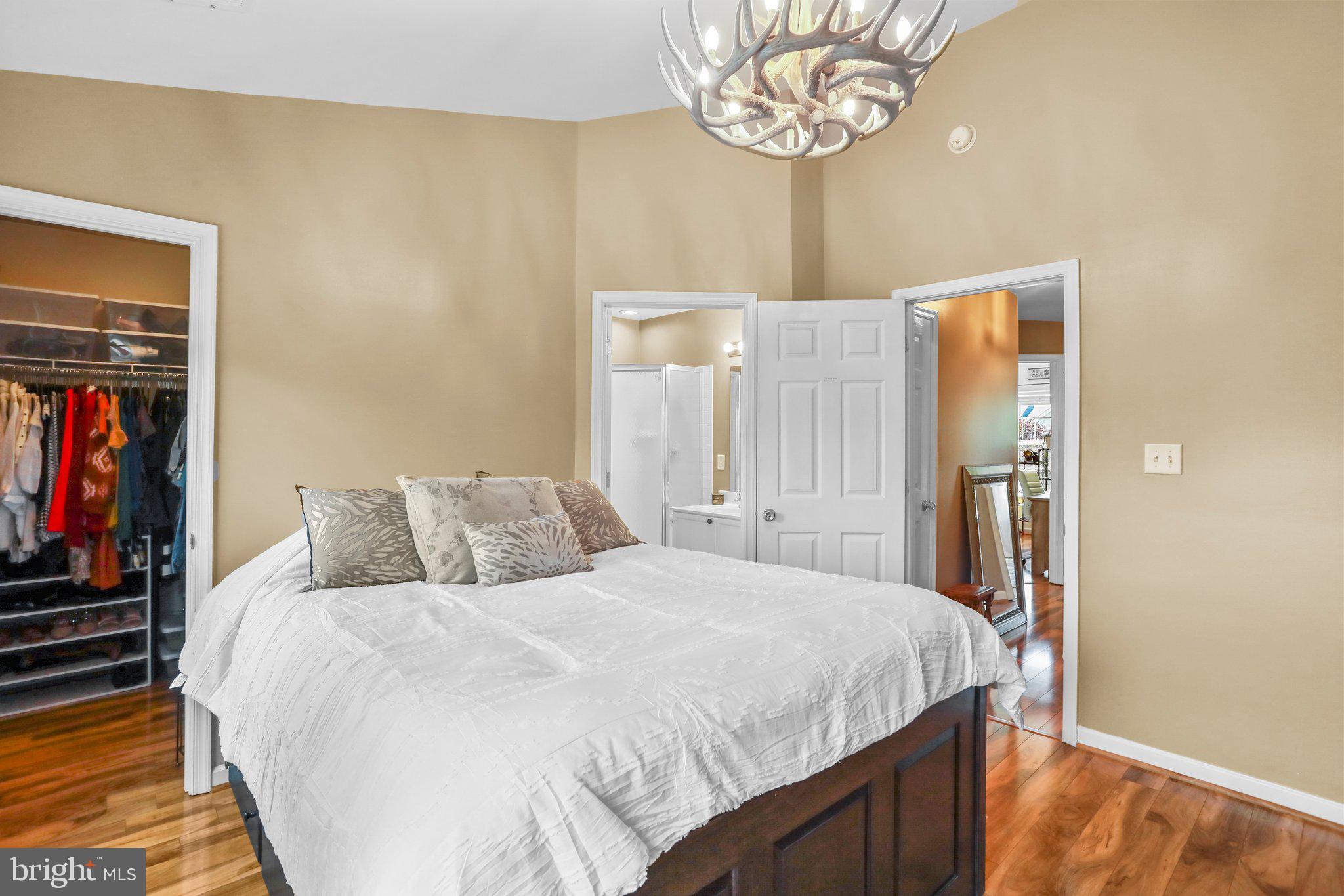 STONEBROOK VILLAGE - Residential