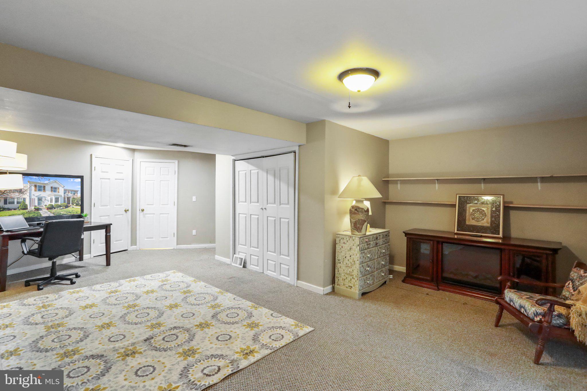 STONEBROOK VILLAGE - Residential