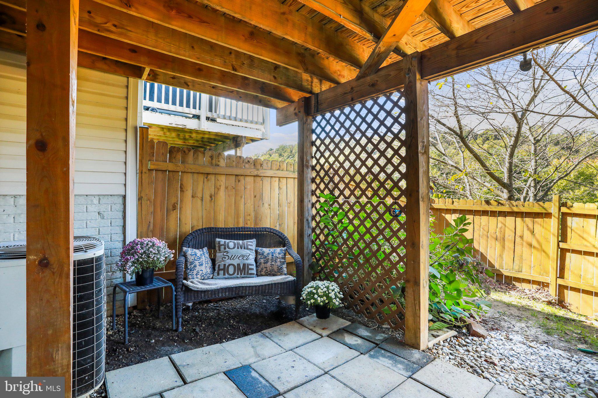 STONEBROOK VILLAGE - Residential