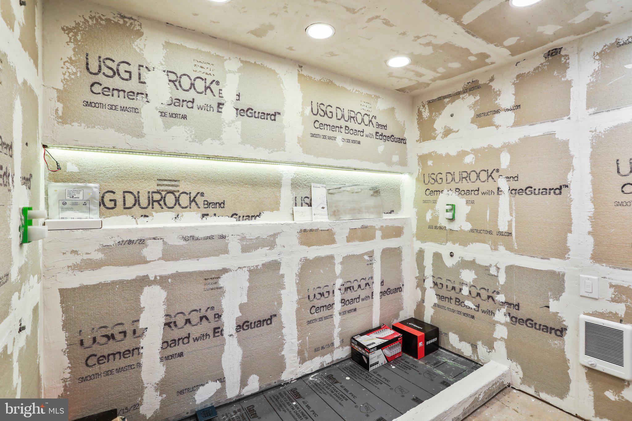 STONEBROOK VILLAGE - Residential