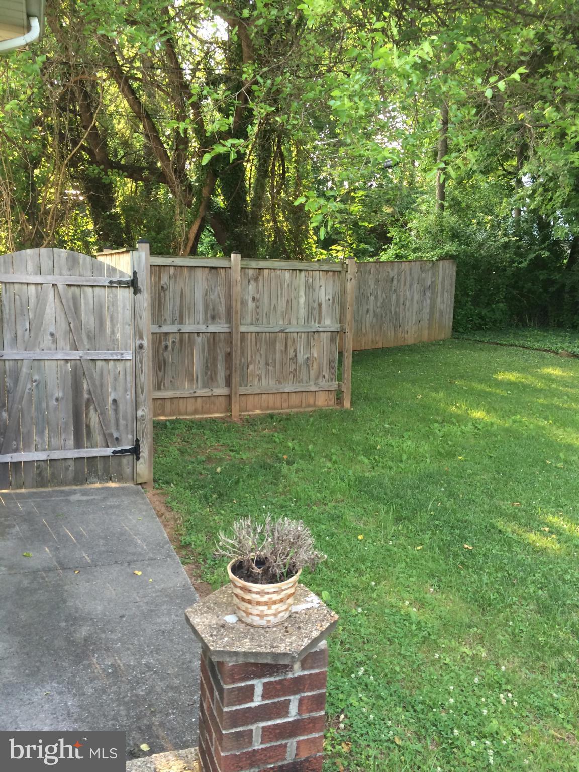 LIBERTY MANOR - Residential