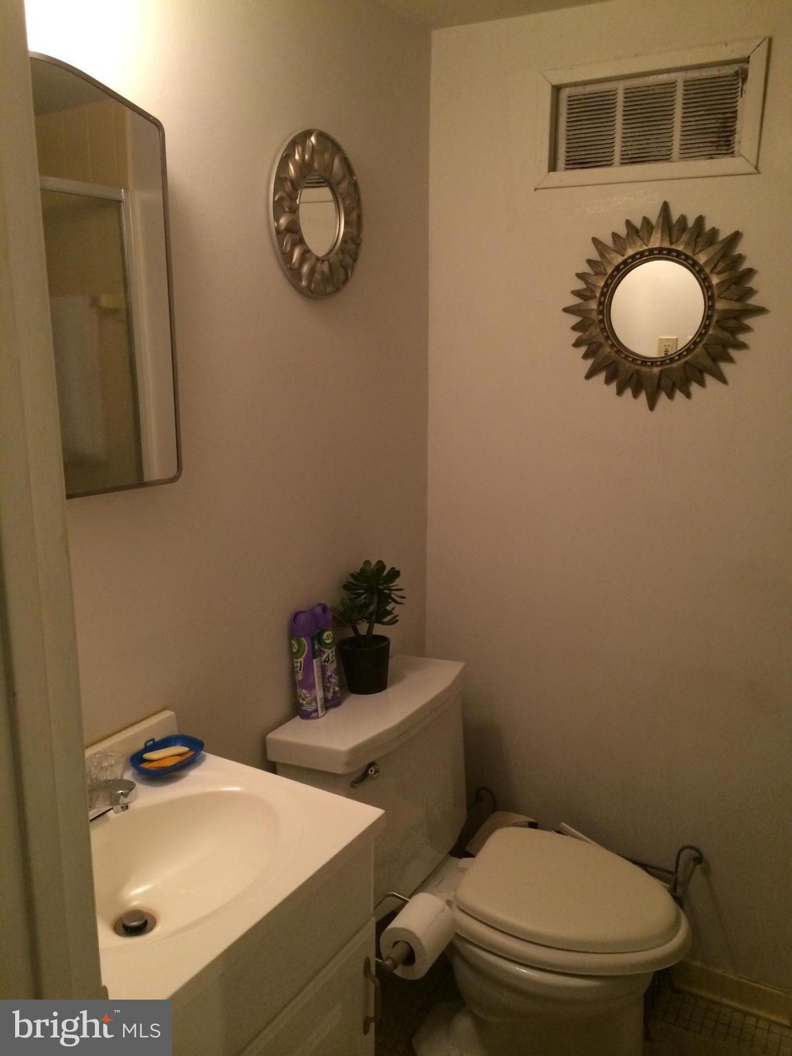 LIBERTY MANOR - Residential