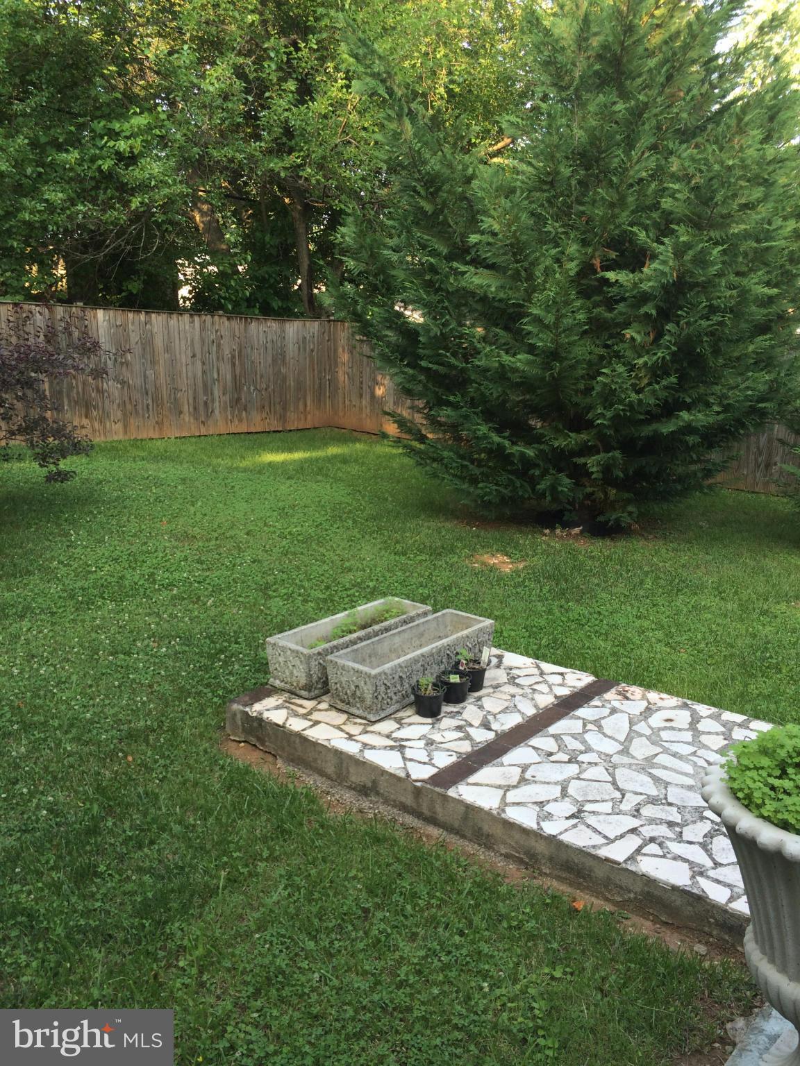 LIBERTY MANOR - Residential