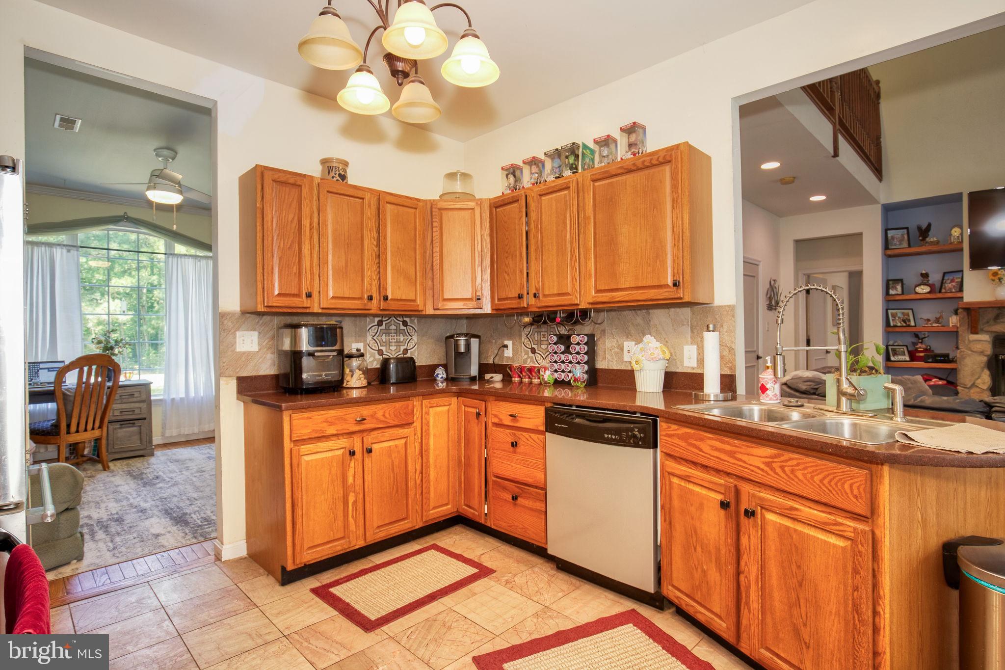 TWIN HARBORS - Residential