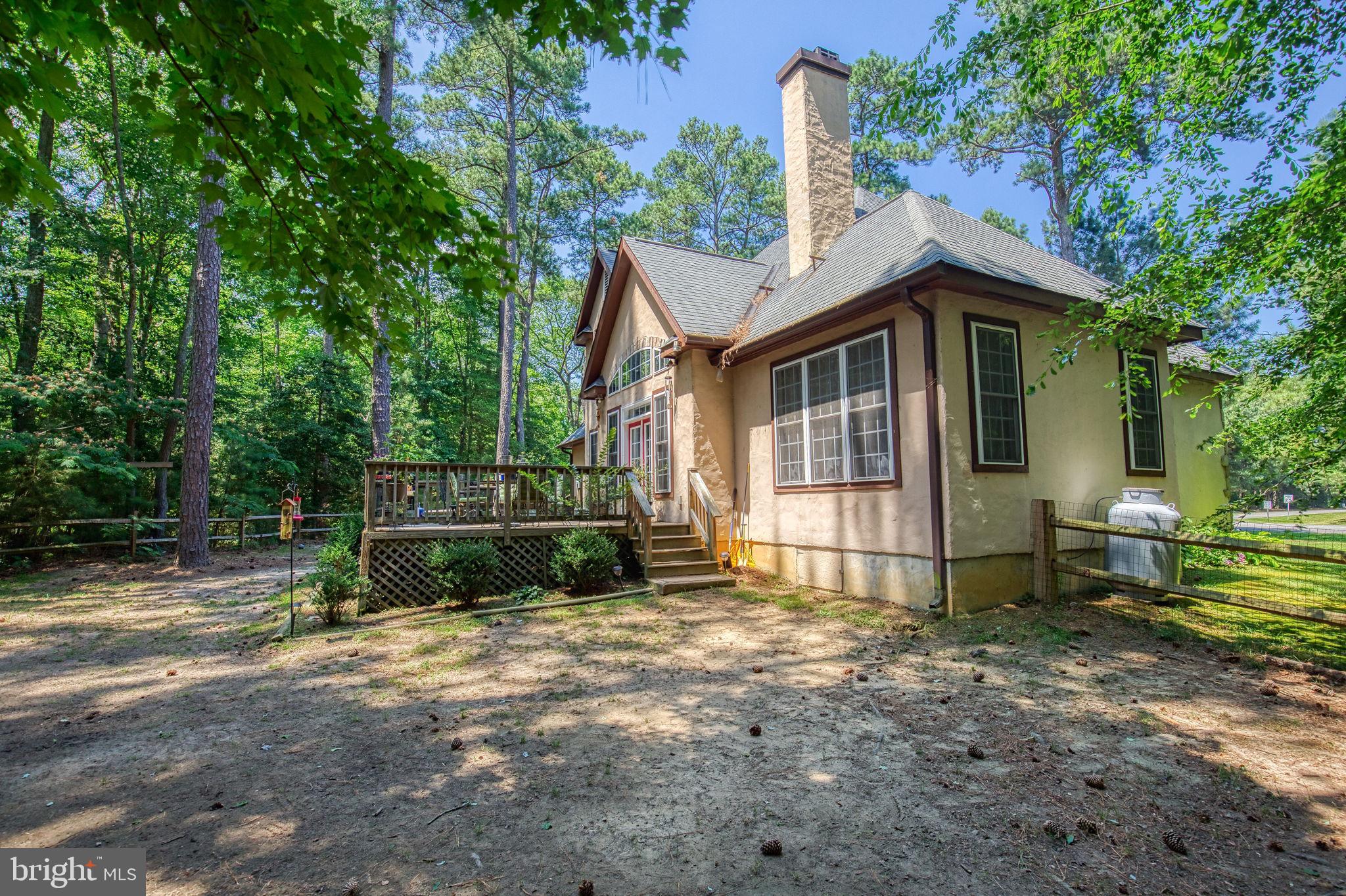 TWIN HARBORS - Residential