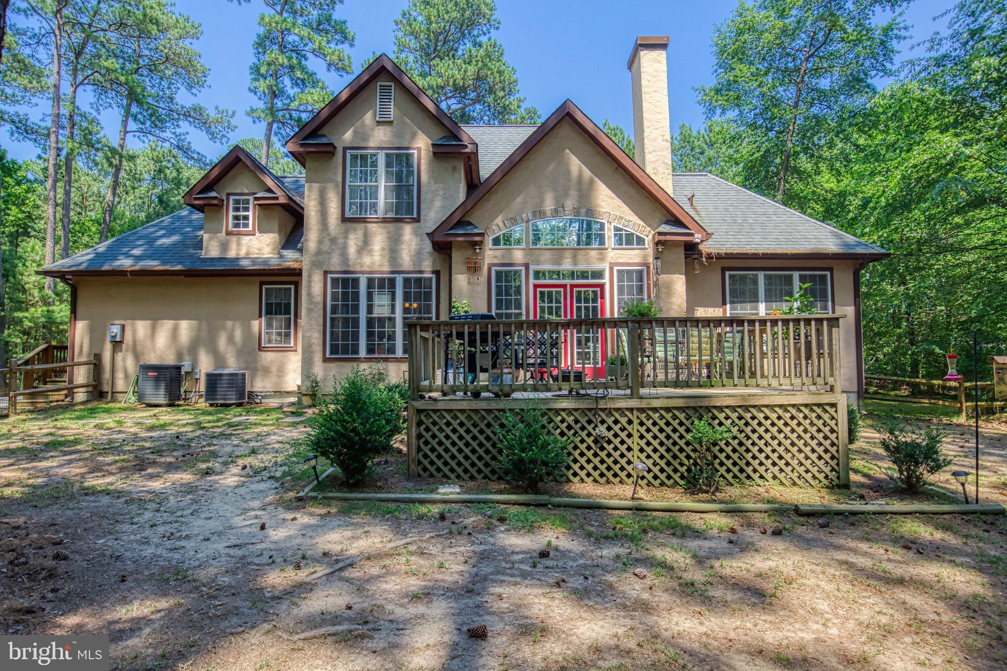 TWIN HARBORS - Residential