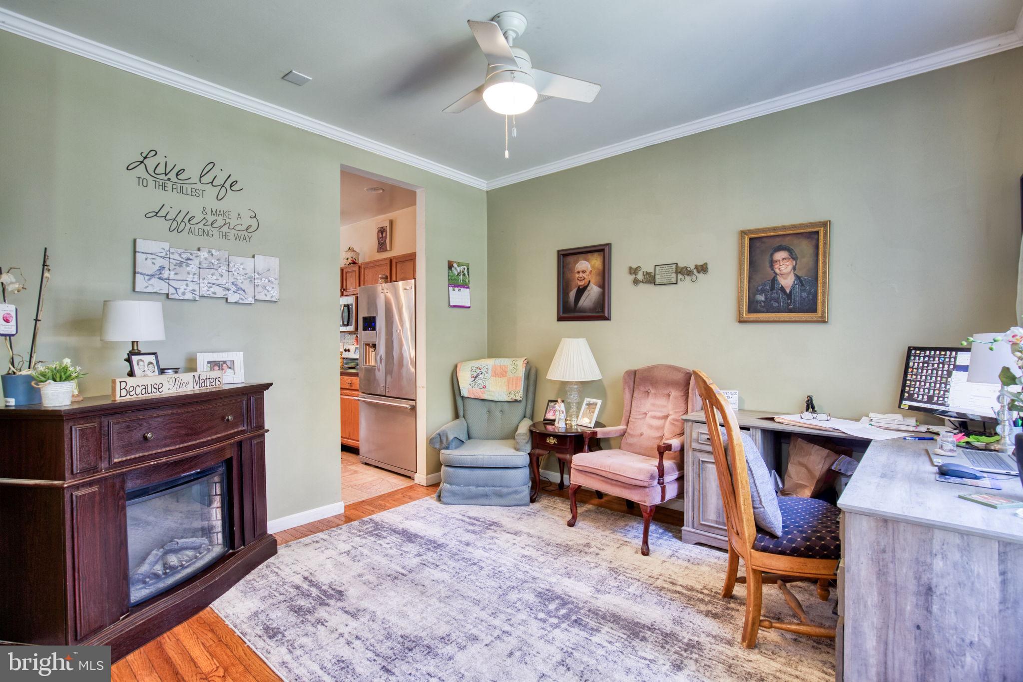 120 TWIN HARBOR ROAD