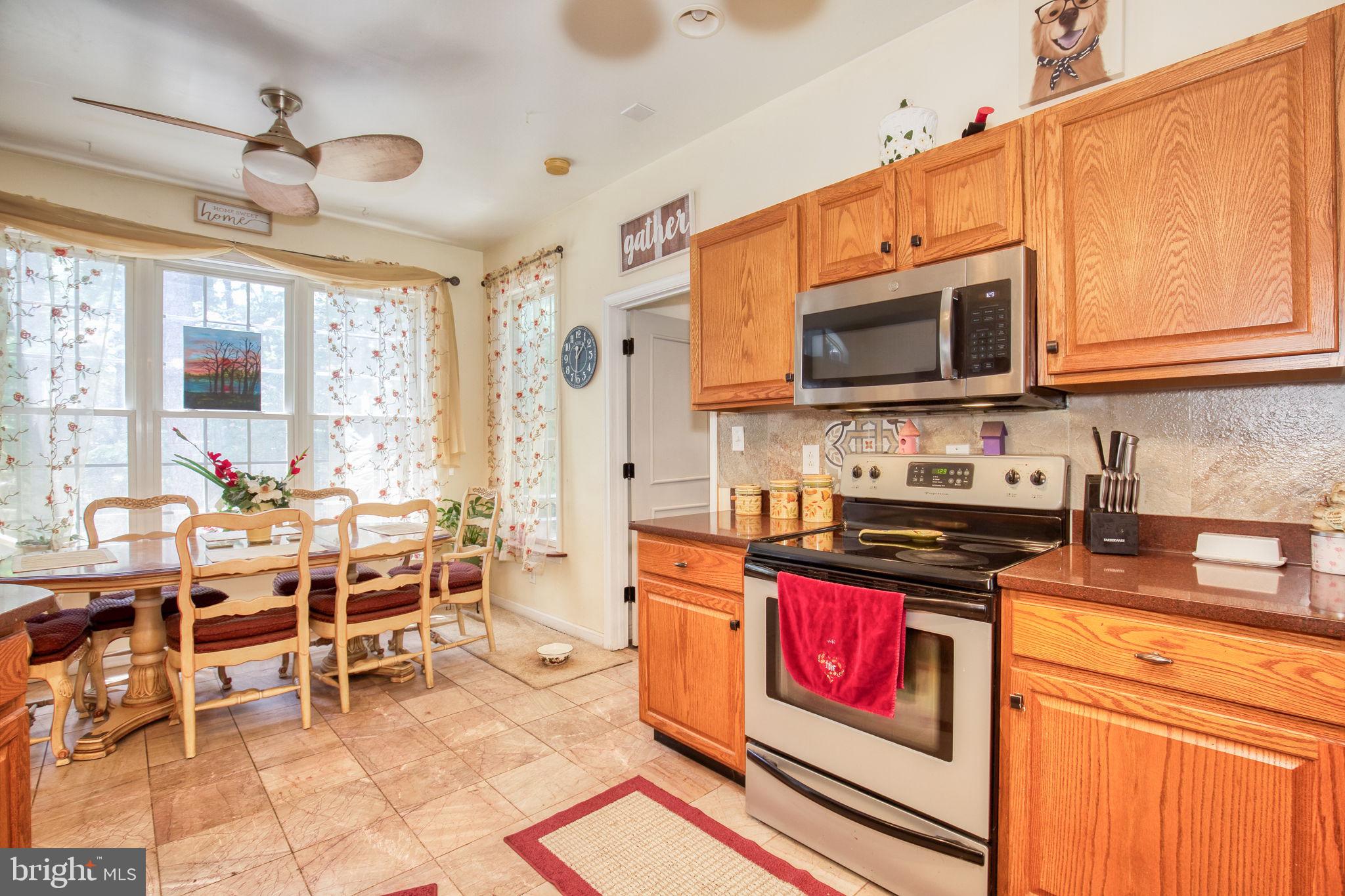 TWIN HARBORS - Residential