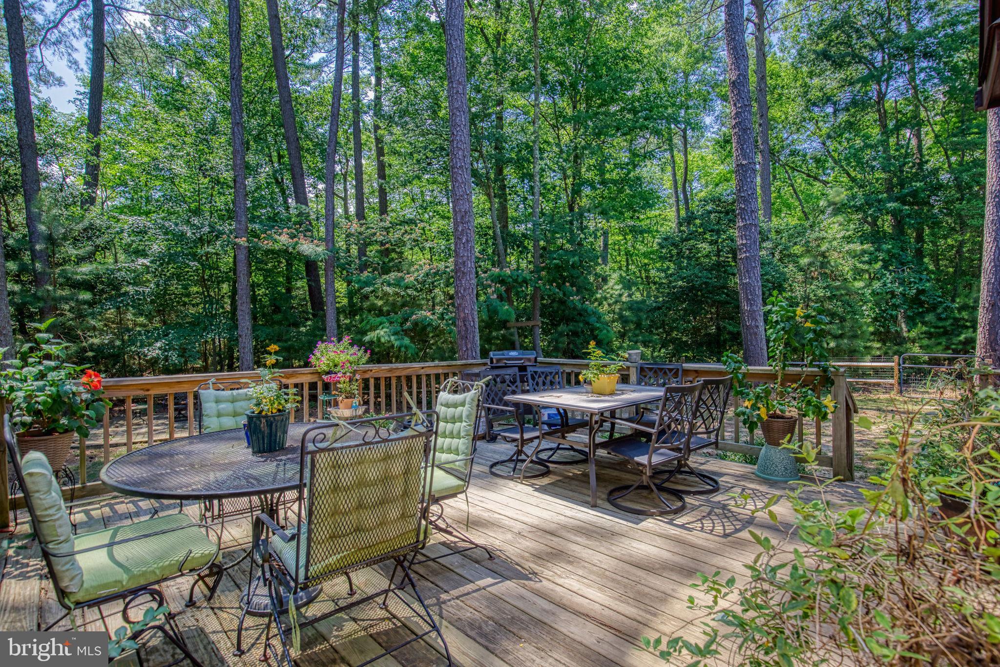 TWIN HARBORS - Residential