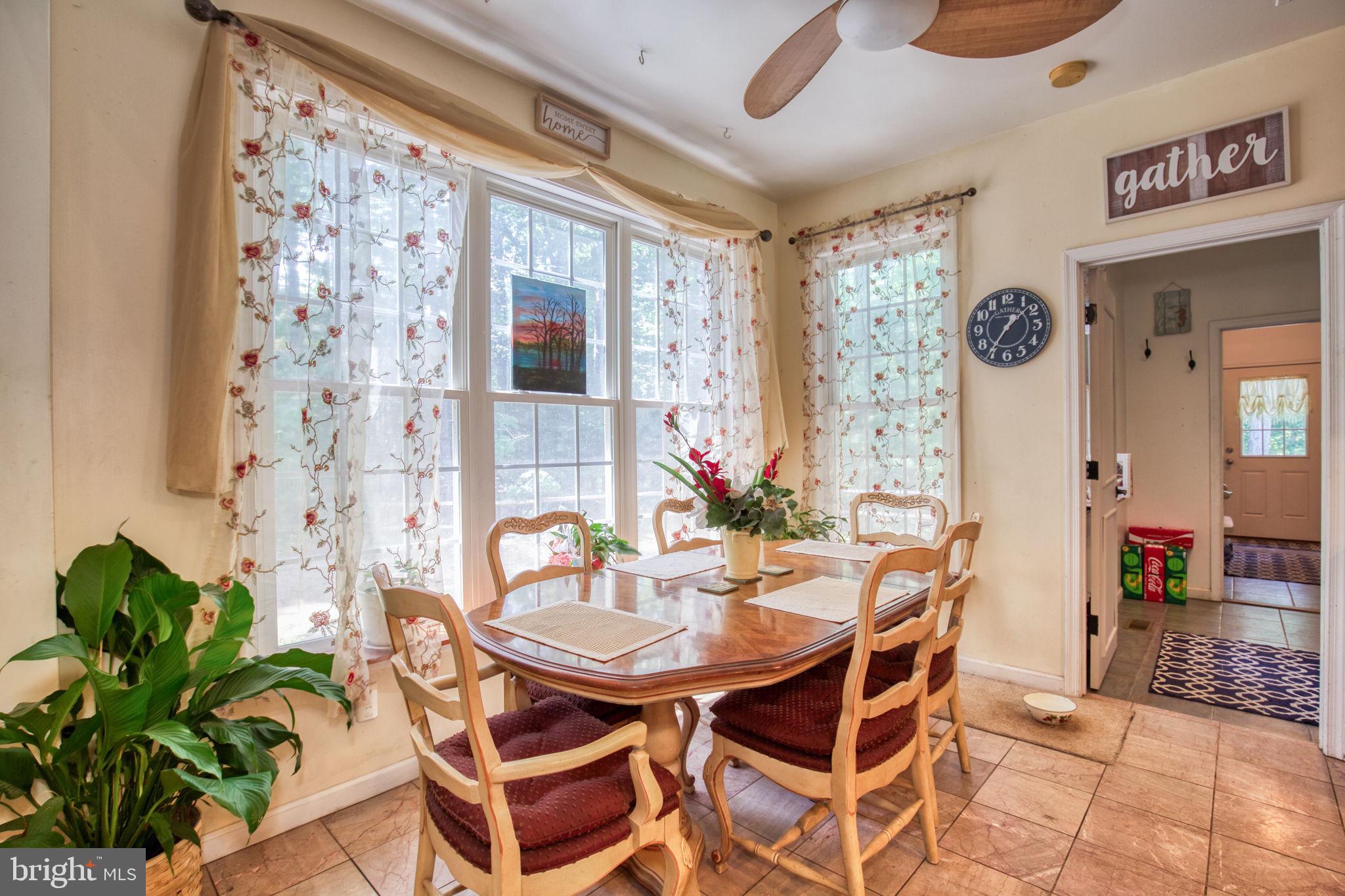 TWIN HARBORS - Residential