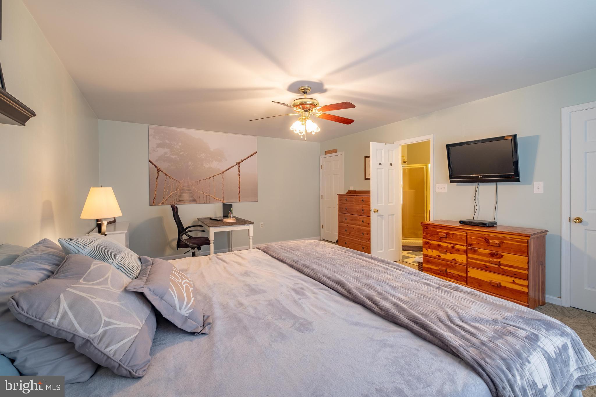 SUMMERSET - Residential