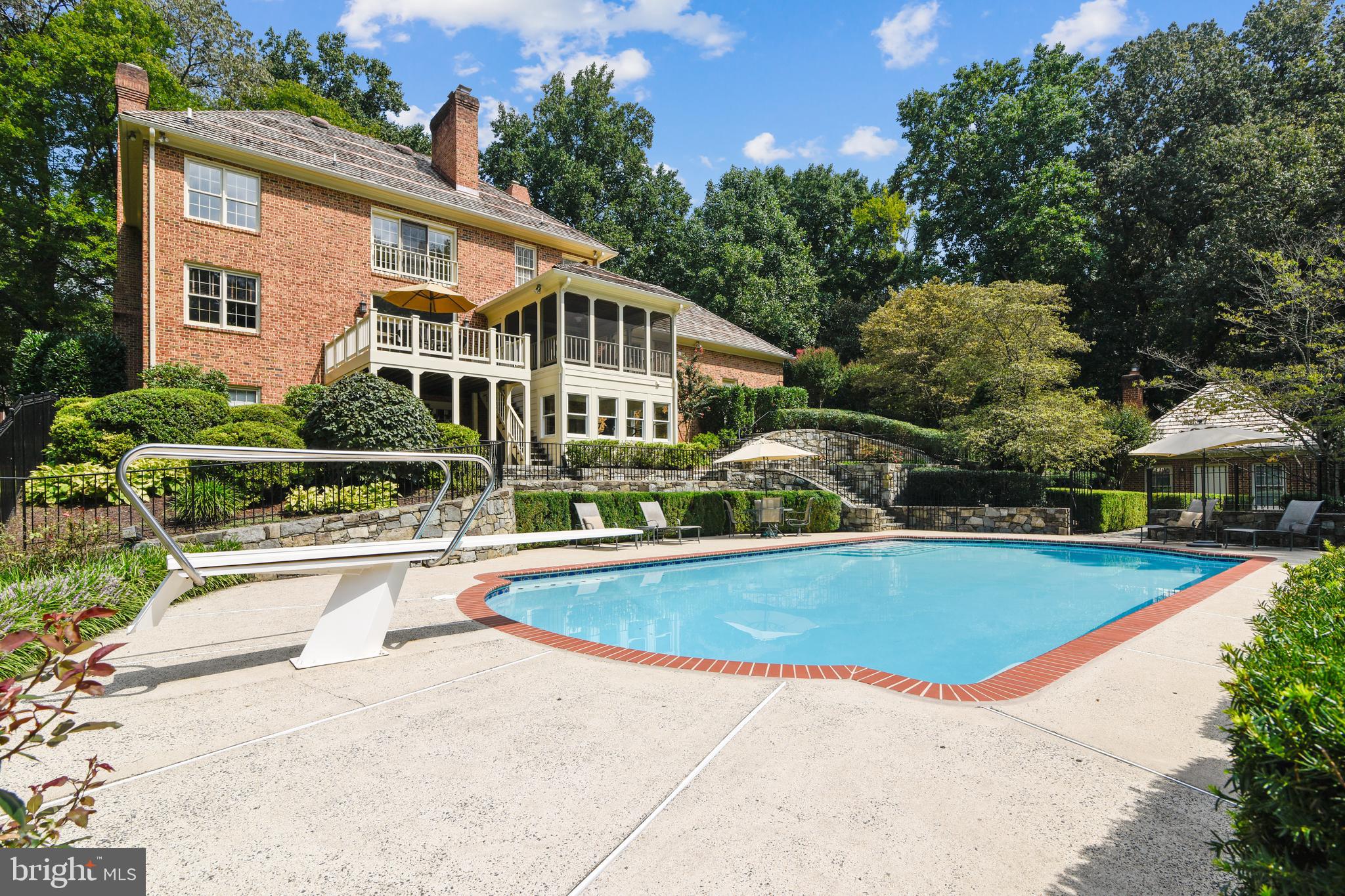 BEACH RUN - Residential