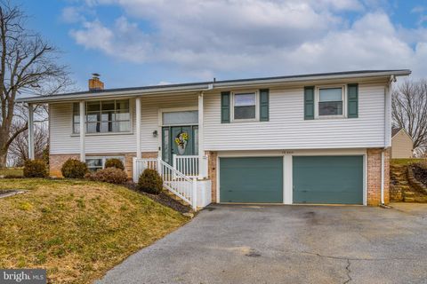 15 MAIN STREET AKRON PA 17501