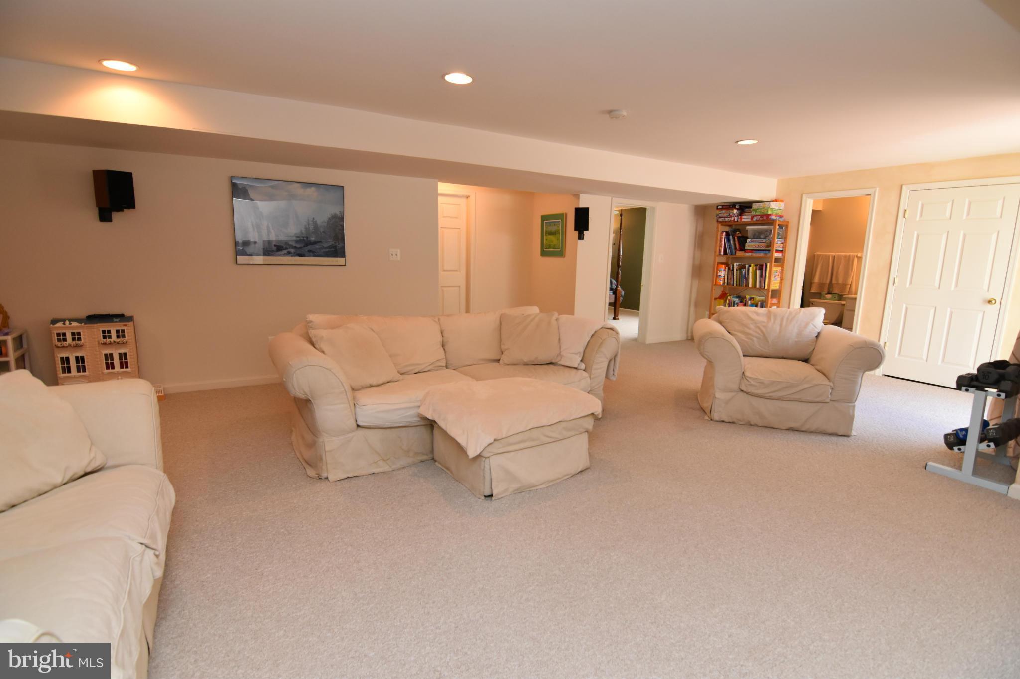 FORREST FARM - Residential