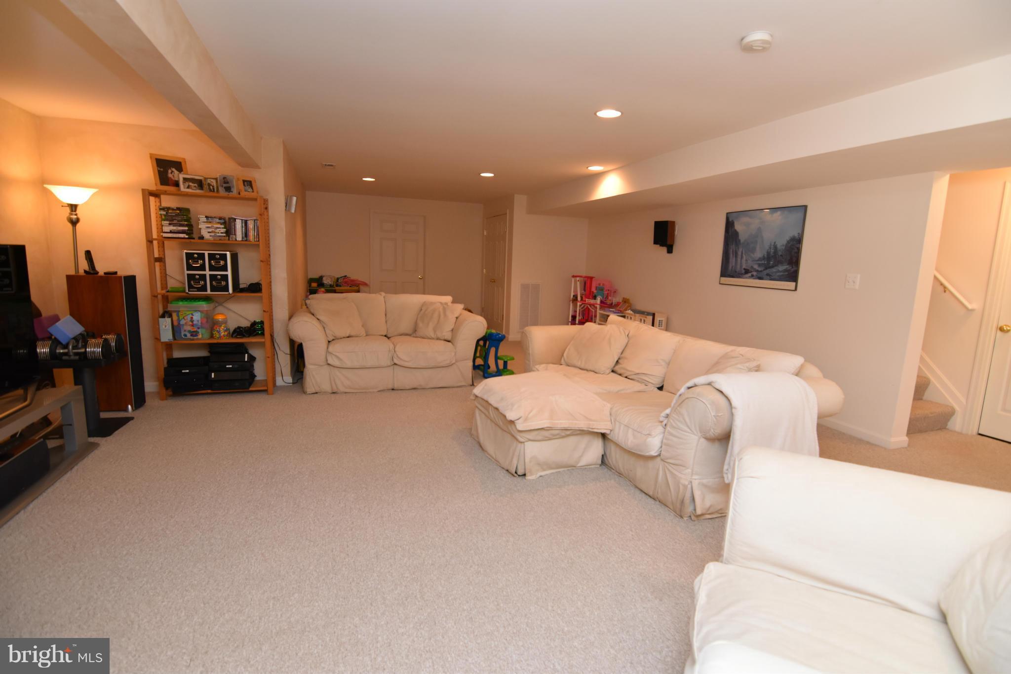 FORREST FARM - Residential